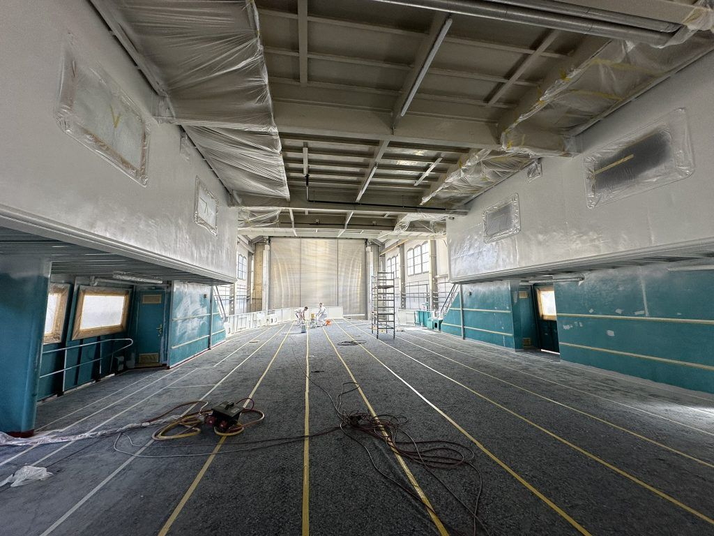 Vom Fährschiff zum schwimmenden Clubheim: Der YCH feiert die Eröffnung der Fontainebleau