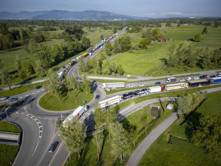 Leserbrief: Verwaltung unserer Landesstraßen
