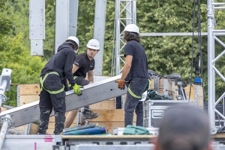 Schwerer Matsch und leichtes Herz – Szene Openair am Tag danach