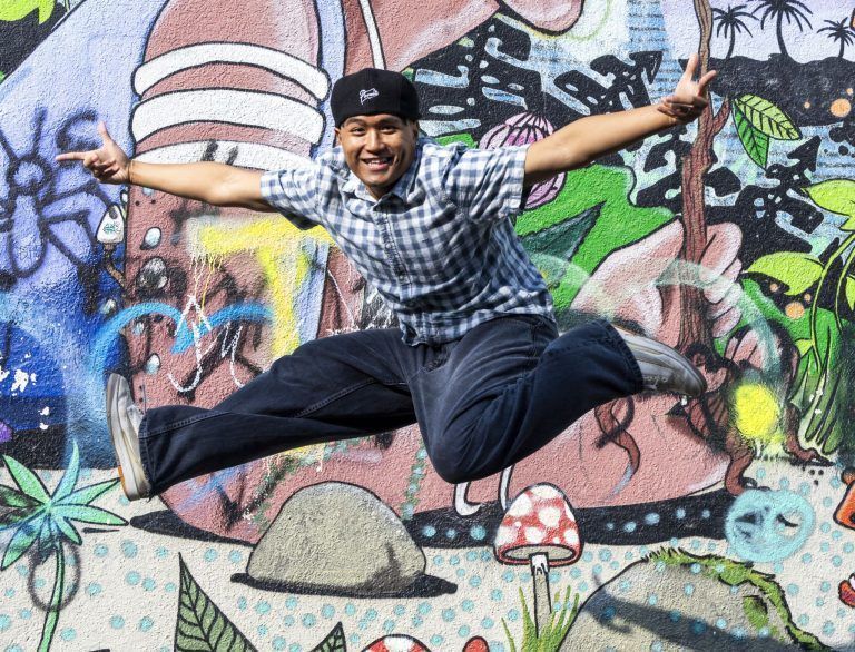 „Hier kann man so sein, wie man ist“ – Wayne aus Zwischenwasser tanzt sich ins Rampenlicht