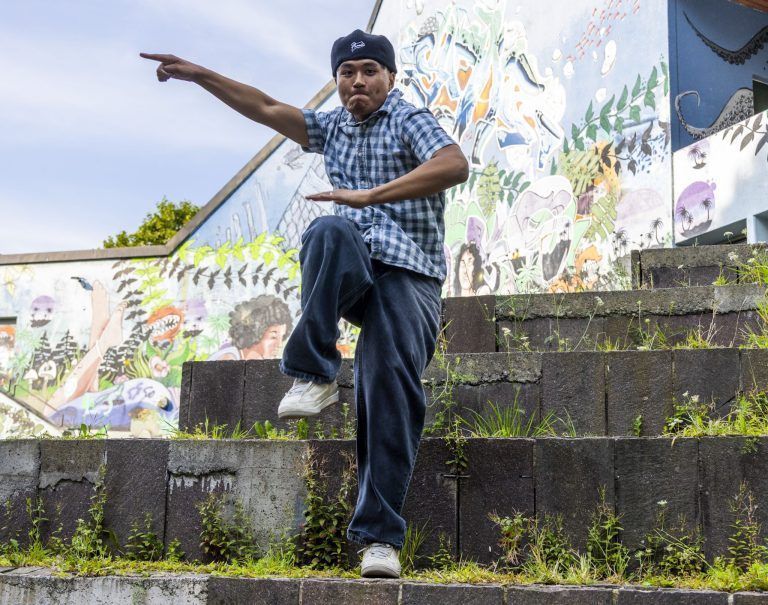 „Hier kann man so sein, wie man ist“ – Wayne aus Zwischenwasser tanzt sich ins Rampenlicht