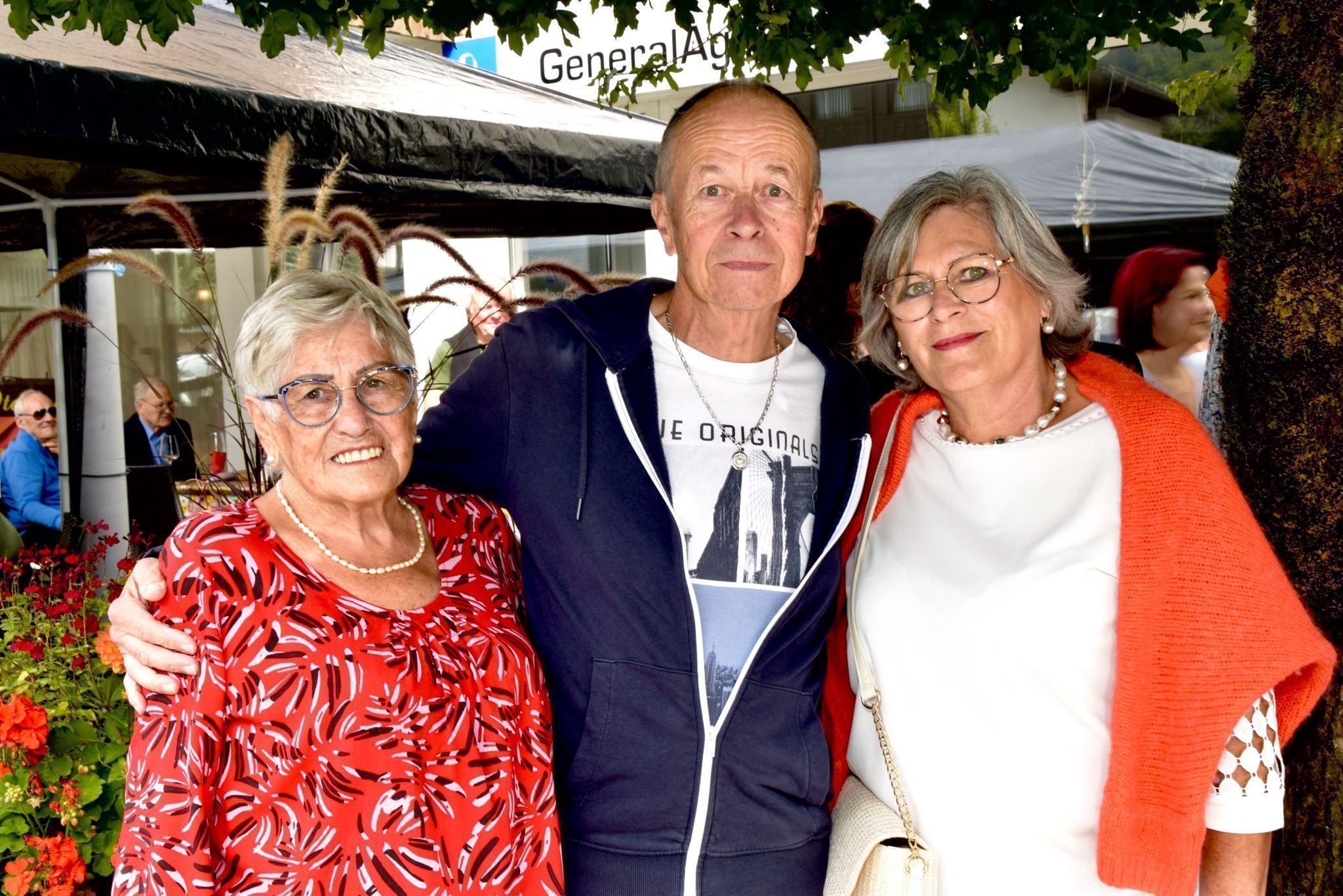 Elfriede Winkler, Michél und Ingrid Toupance.