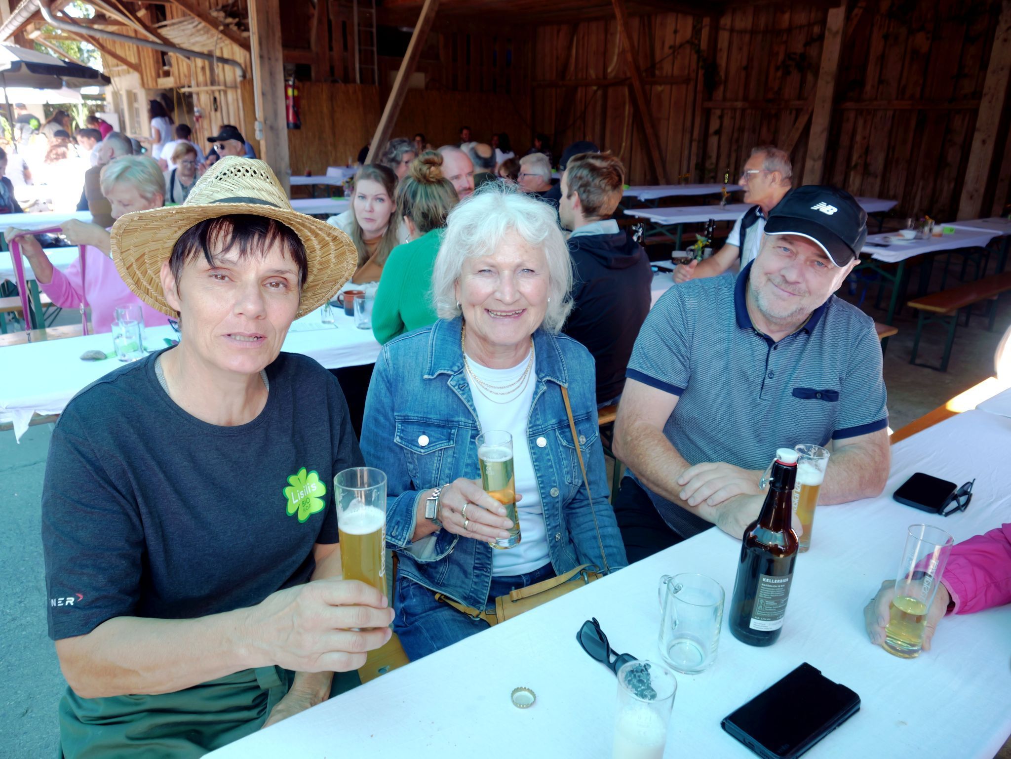 Judith Heeb mit Isolde und Kurt Meusburger.