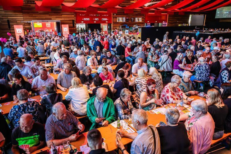 VN-Preisjassen auf der Herbstmesse als Publikumsmagnet