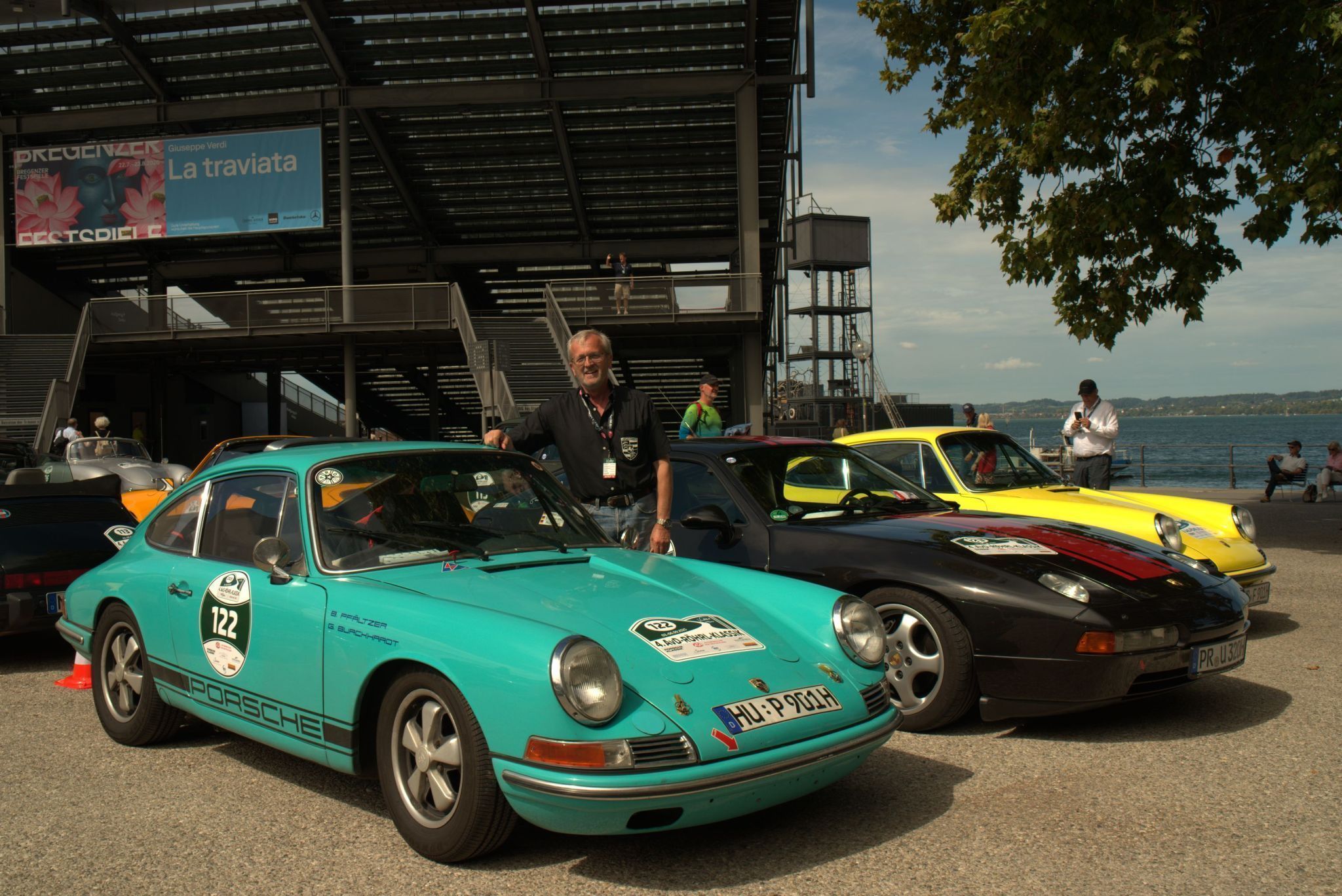 Die AvD-Röhrl-Klassik zu Gast im Ländle, von Donnerstag, den 4. September bis Samstag, 6. September 2025 starte am Festspielhaus in Bregenz die Rallye mit 170 historischen Porsches. (Bildergalerie)