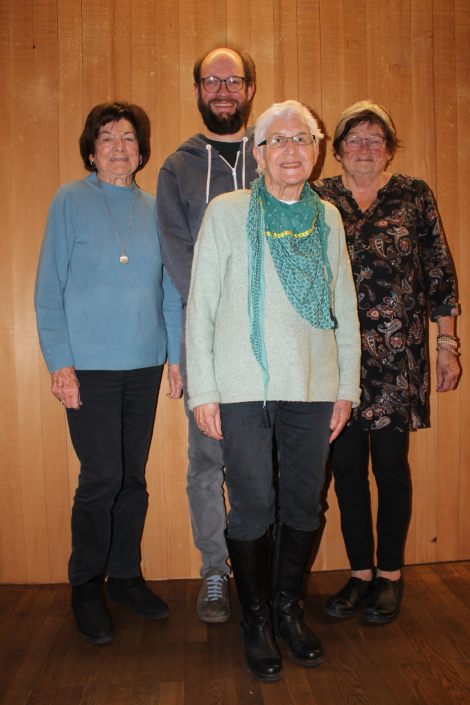 Mundartlesung im Kulturraum der Ruine Blumenegg