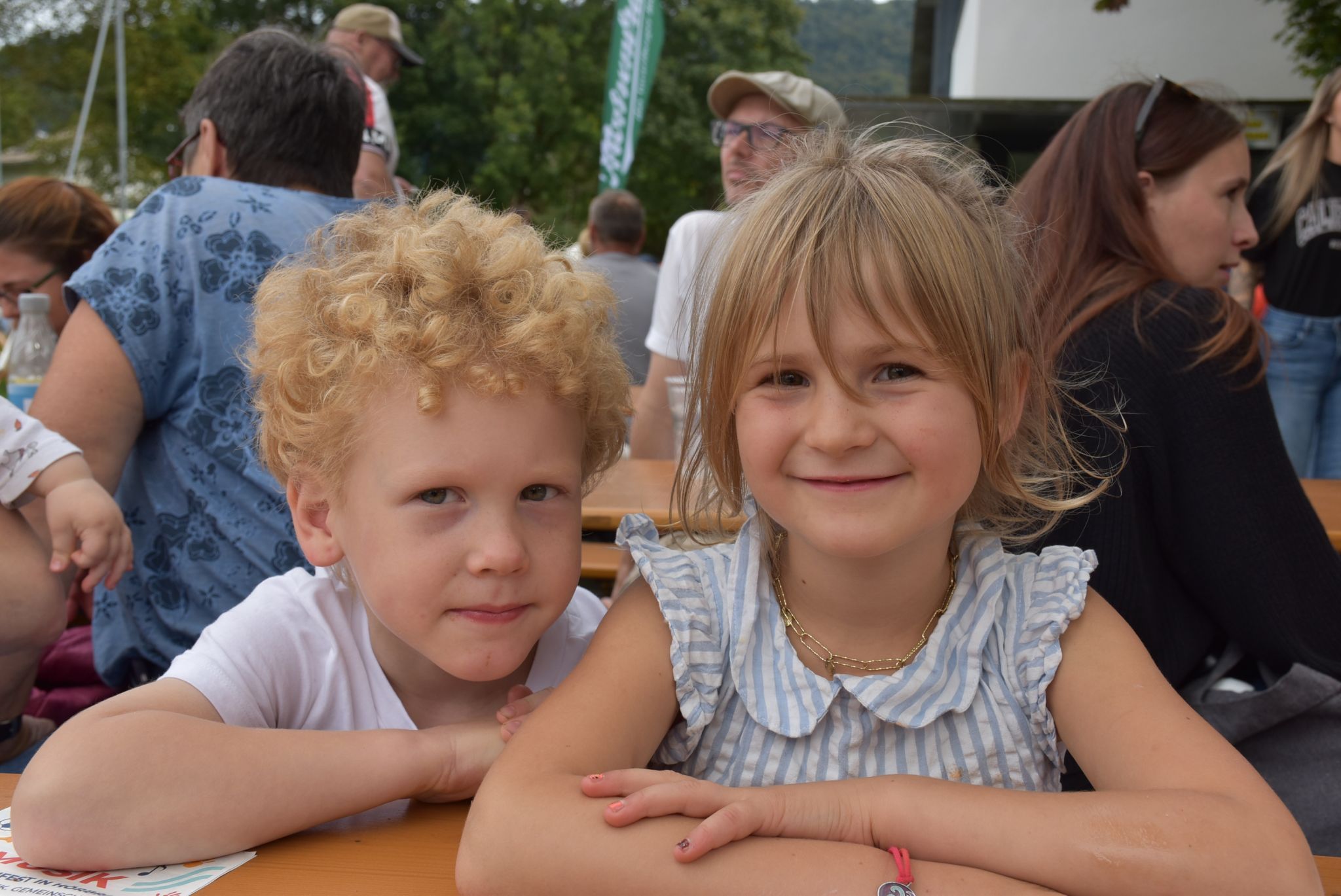 Rafael Fend und Johanna Stark - Freunde vom Waldkindergarten