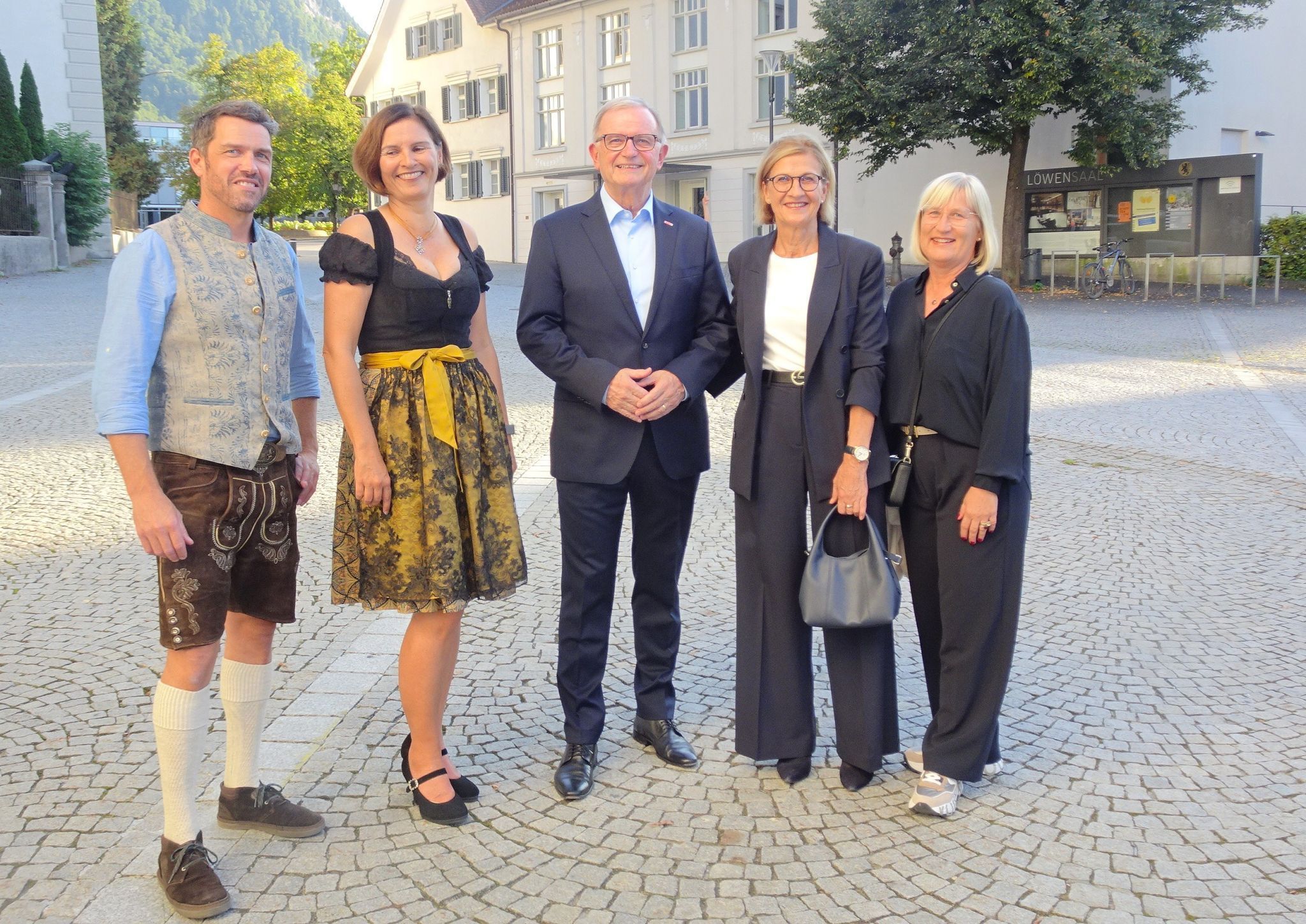 Karl Giesinger, Angelika Hölzl, WK-Präsident Karlheinz Kopf mit Gattin Karin und Evi Rusch.