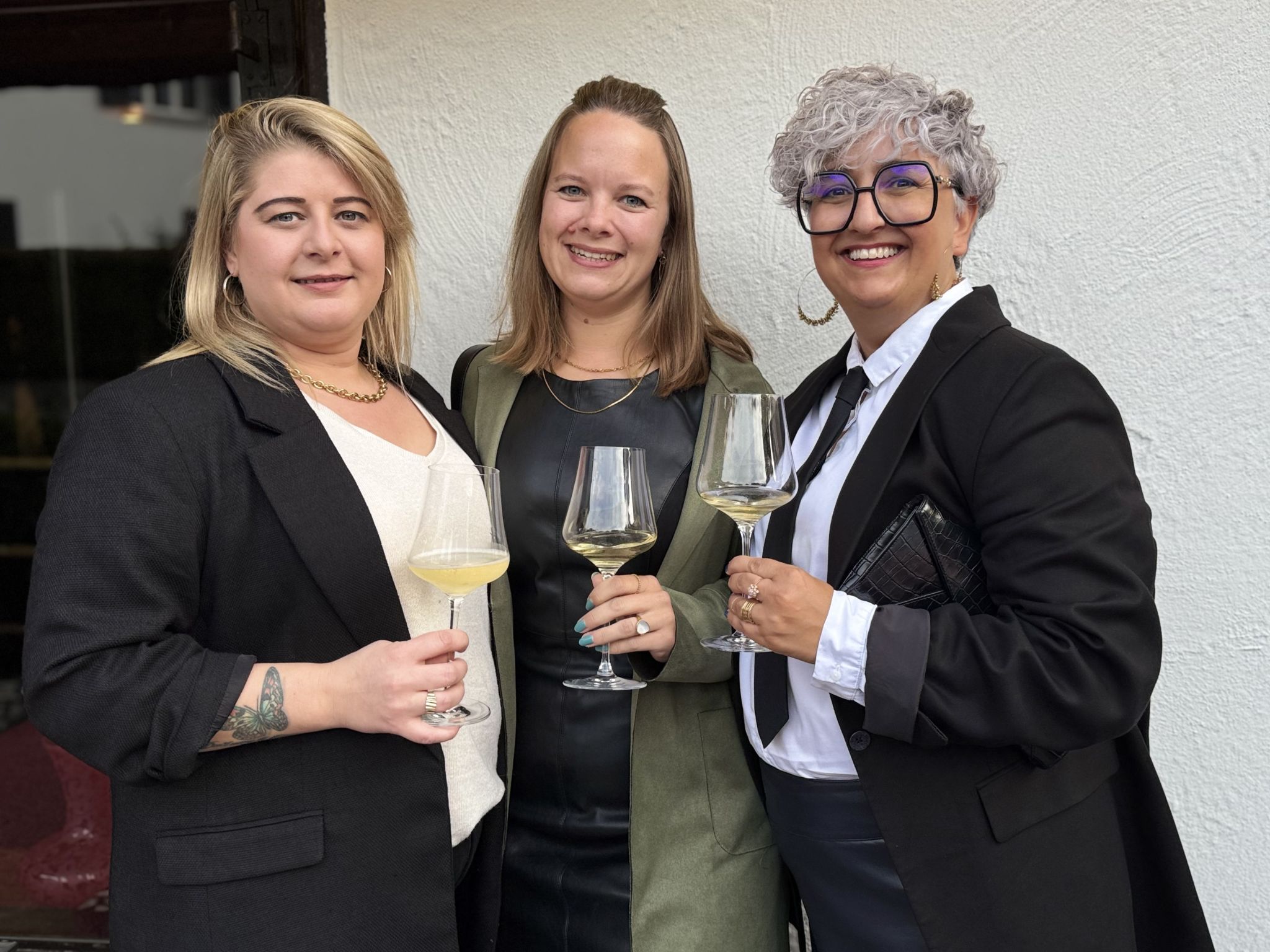 Melanie Fleischhacker, Corinna Rumpf und Andrea Urdea.