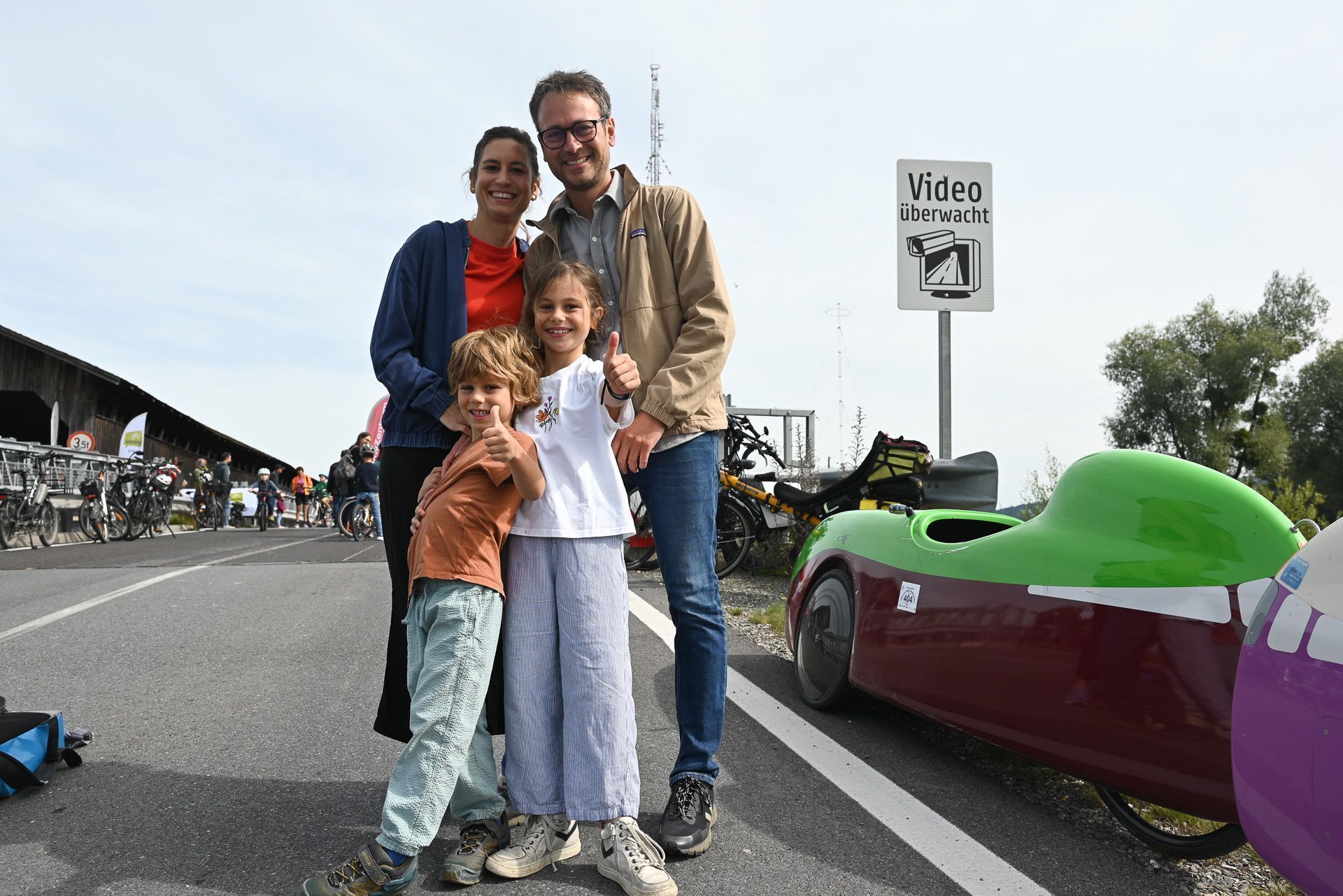 Daniel Zadra war mit seiner Familie ebenfalls dabei. Er befürwortet eine Riedstraßen-Sperre an den Wochenenden im Sommer.