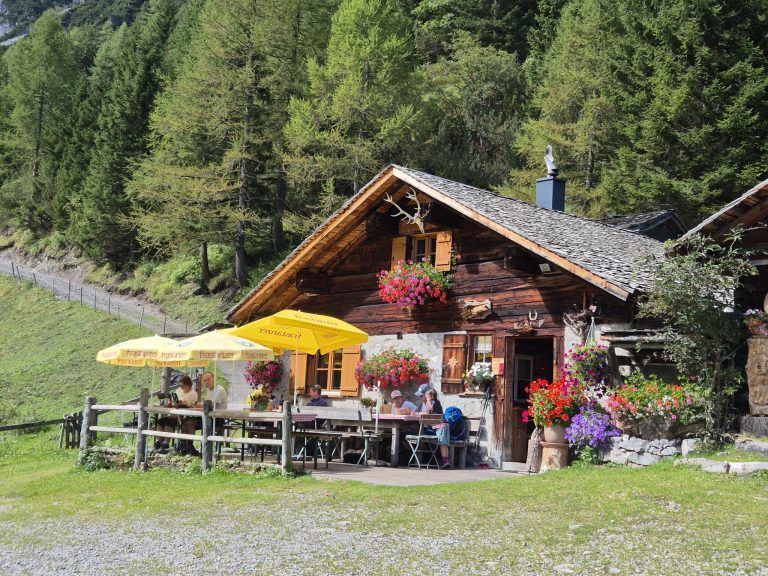 Untere Brüggele Alpe, Brandnertal, Alpserie