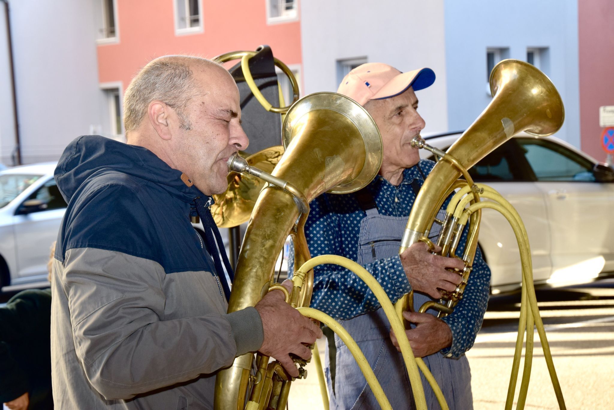 Thomas Heel (vorne) und Reinold Capelli musizierten.