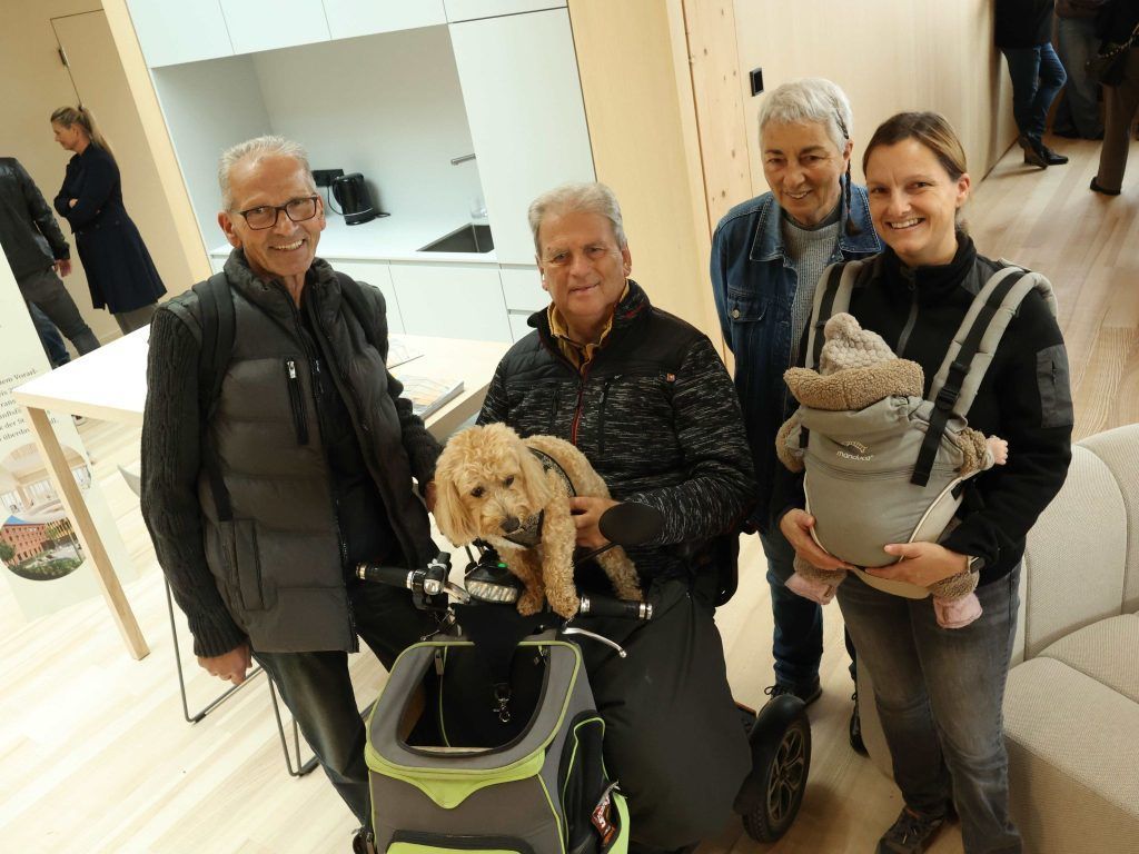 Das neue Rathaus erkundet und sehr gelobt