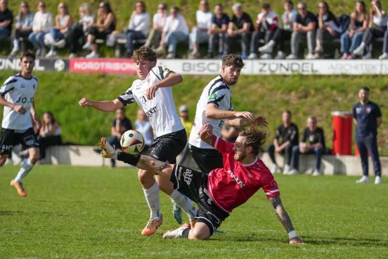 Röthis dreht 0:2-Rückstand, Rotenberg-Sieg, Lustenau-Gala, Ludesch-Serie