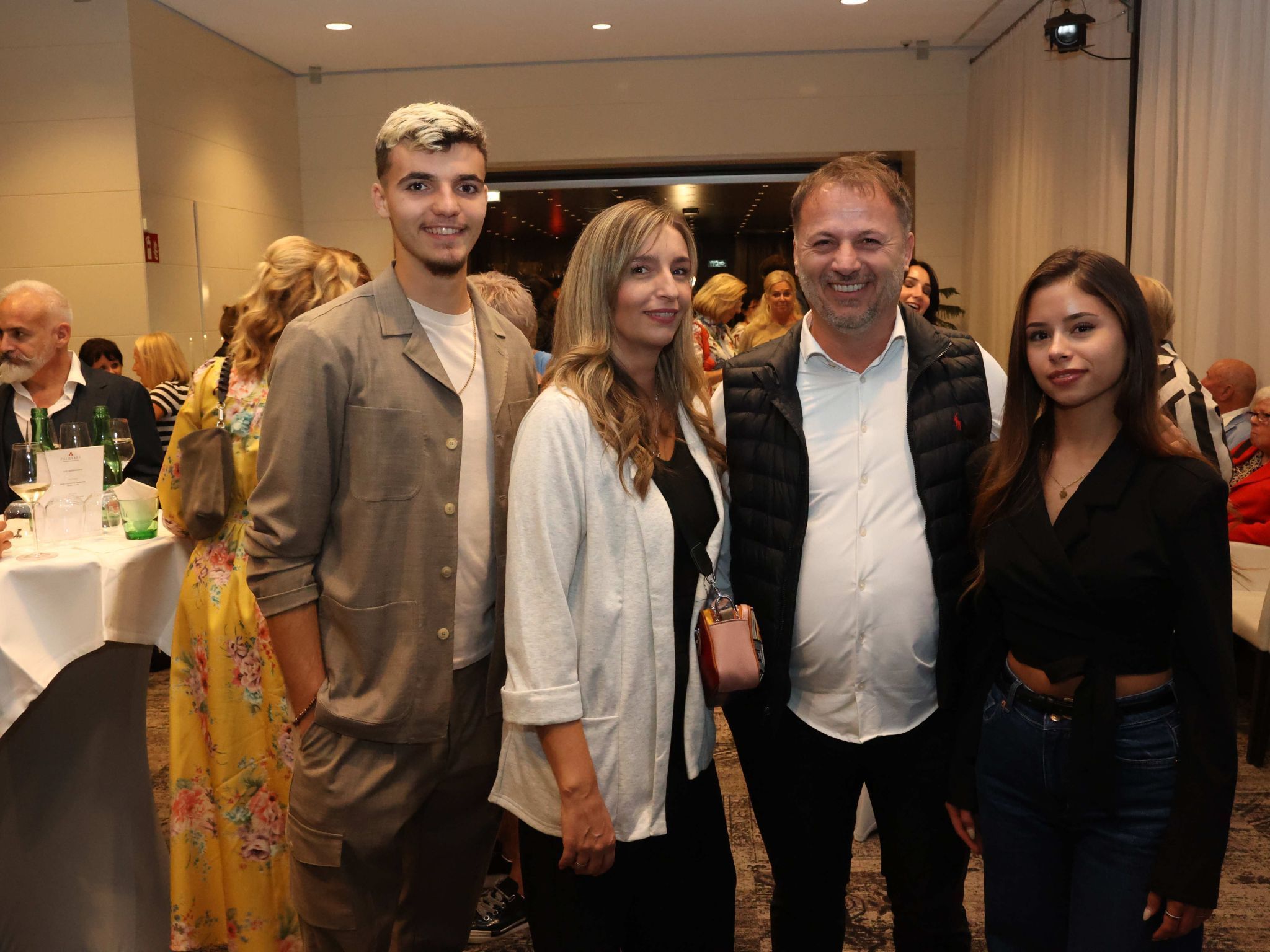 Ben, Eva und Robert Brzaj und Gabriela Glumac.