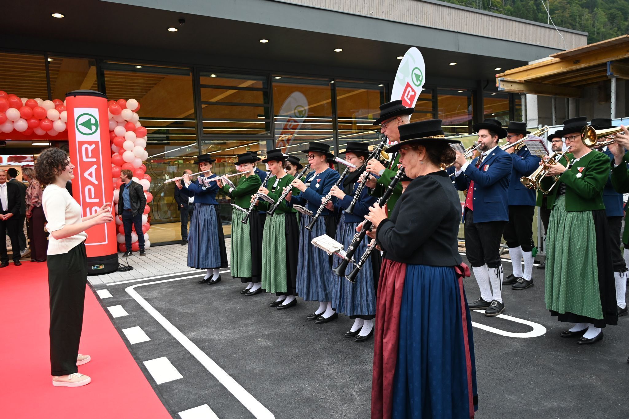 Die Musikanten gratulierten mit einem Ständle.