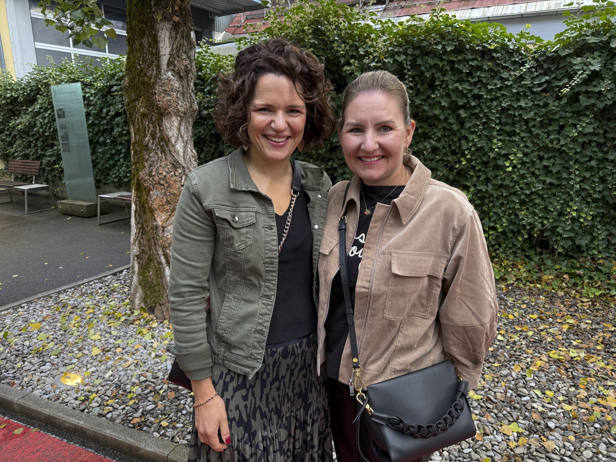 Klassikfans Michaela Witwer und Melanie Bösch
