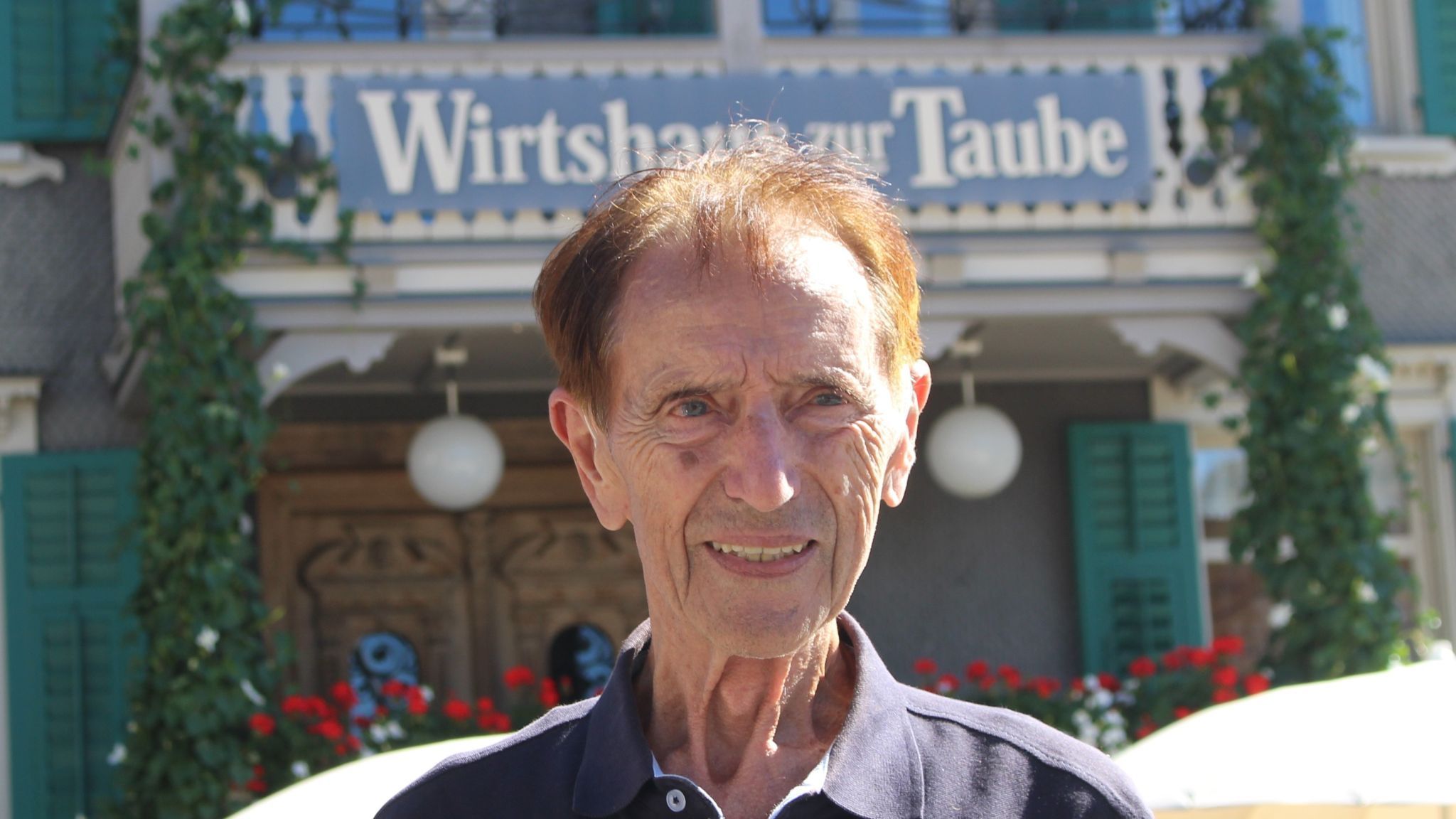 Toni Hagspiel war jahrzehntelang in der Landwirtschaftskammer für die Belange der Dienstnehmer verantwortlich. Längst in Pension liegen ihm die Älpler aber immer noch am Herzen und der Alptag ist für ihn ein Pflichttermin.