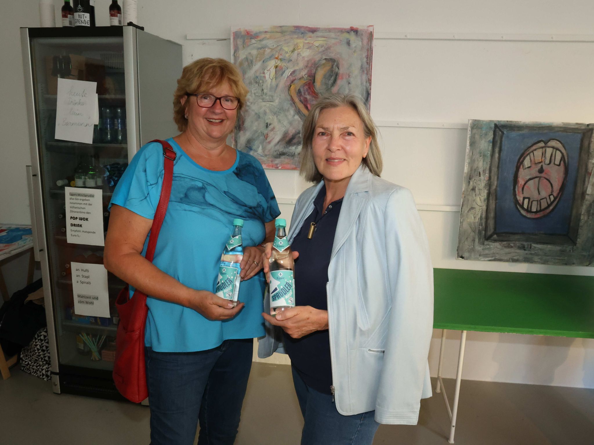 Ingrid Kellner und Cornelia Dunkel mit dem 