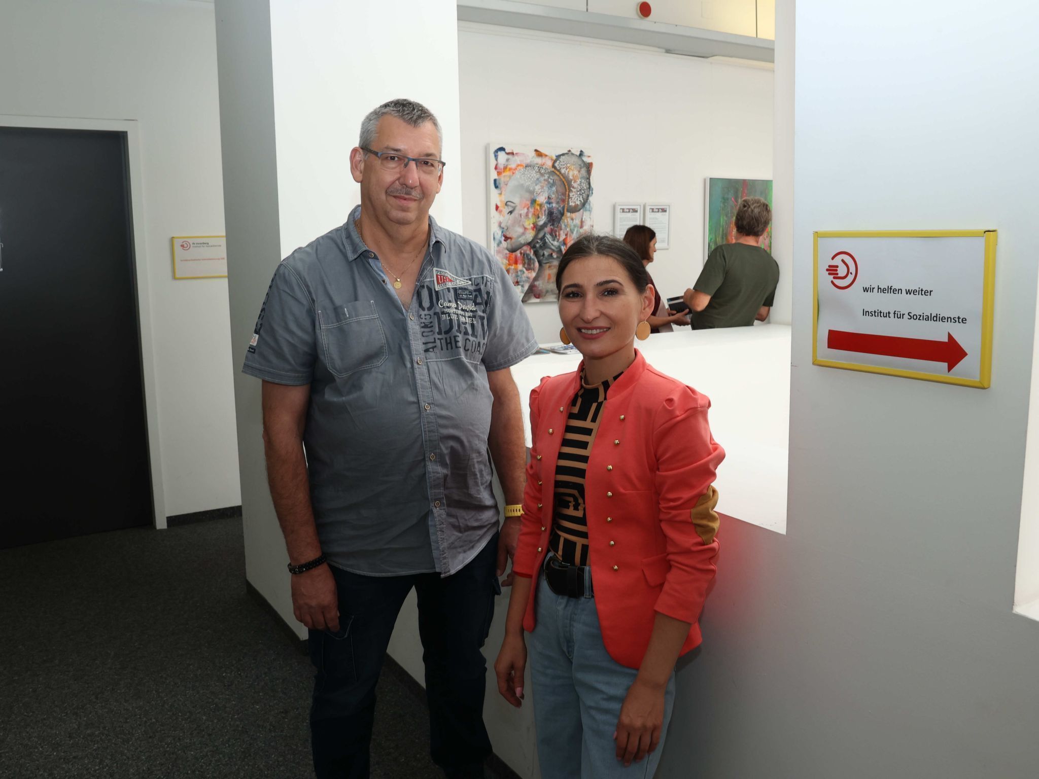 Rolf Steiger und Künstlerin Georgeta Abagiu.