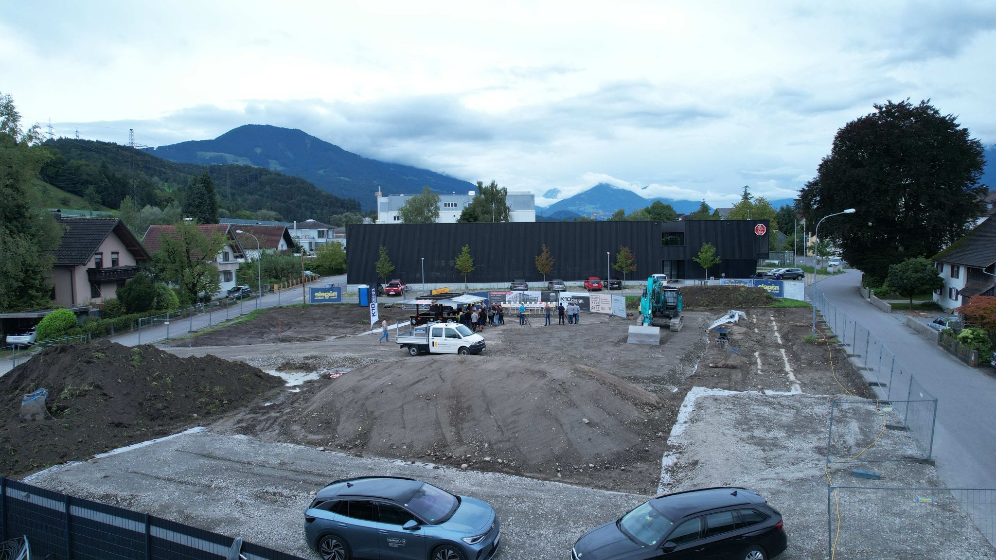 Ein Blick auf das Grundstück.