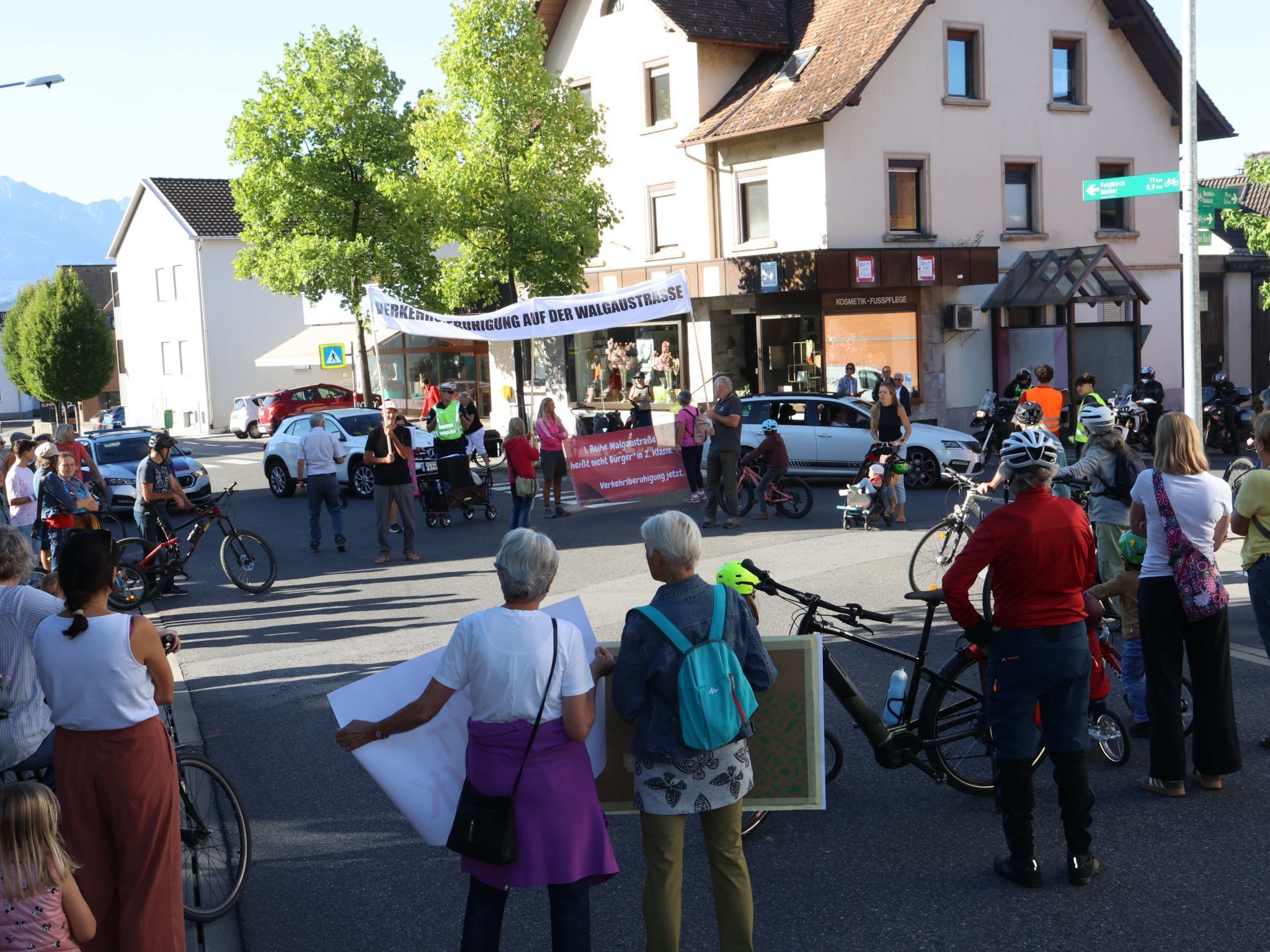 Die Autos hatten für eine Weile Nachrang.