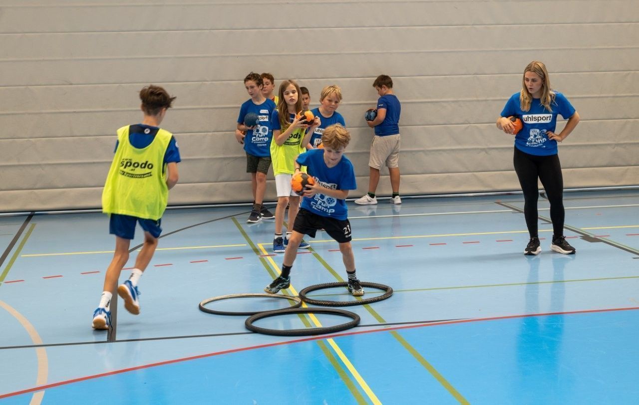 Mehr als 100 Kids nahmen teil. 