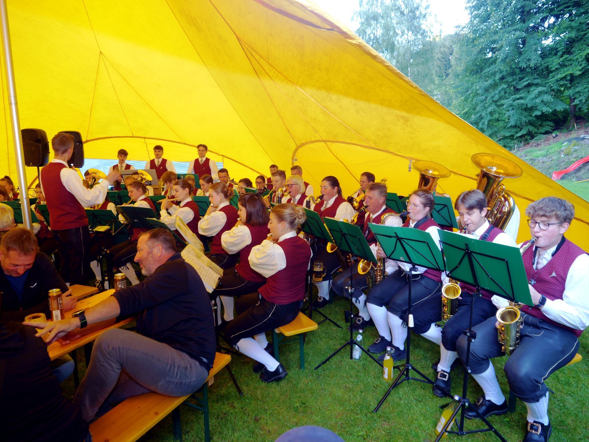 Zünftige Musik: Auch die Laubener Schnellpolka wurde gespielt.