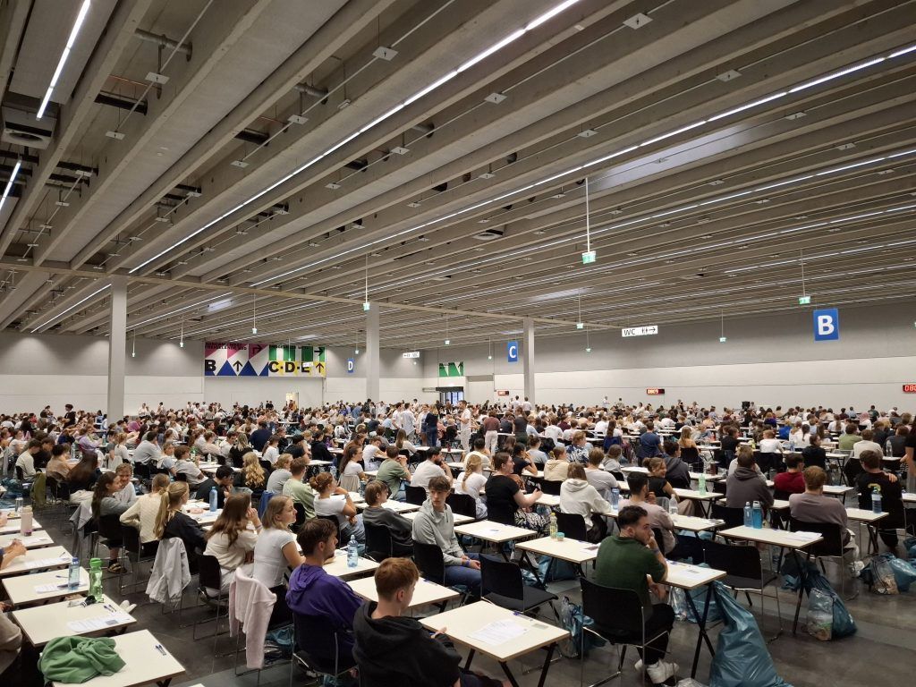 24 Vorarlberger haben Medizin-Aufnahmetest in Innsbruck geschafft
