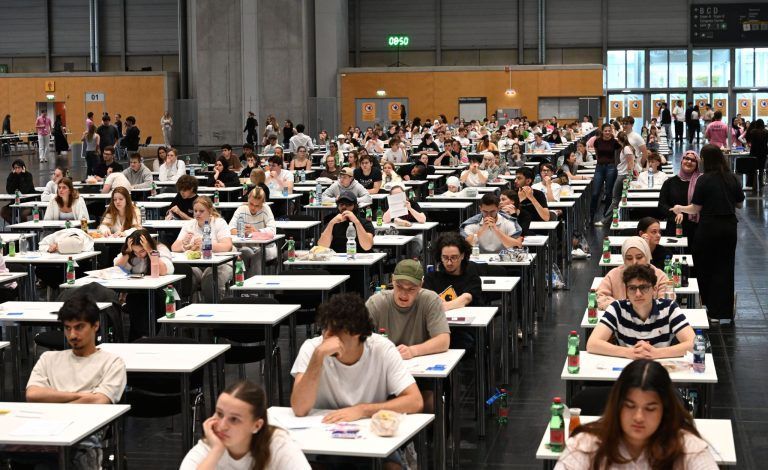 Medizin-Studienplätze: Vorarlberg drängt auf Änderungen, Ministerium wartet ab