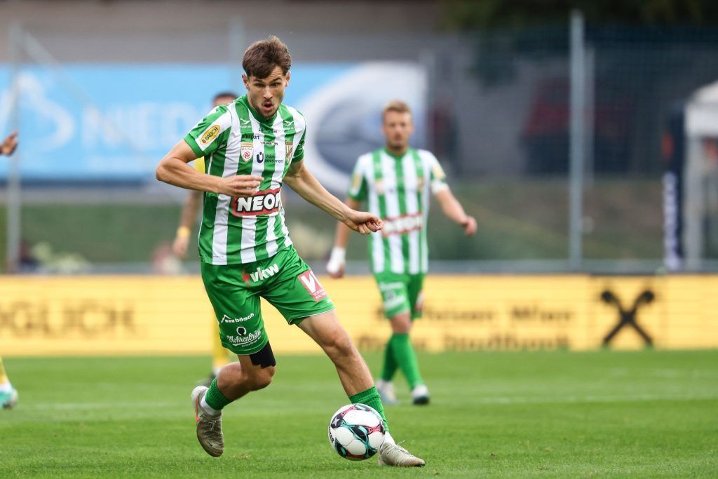 Neuer Angreifer ante portas