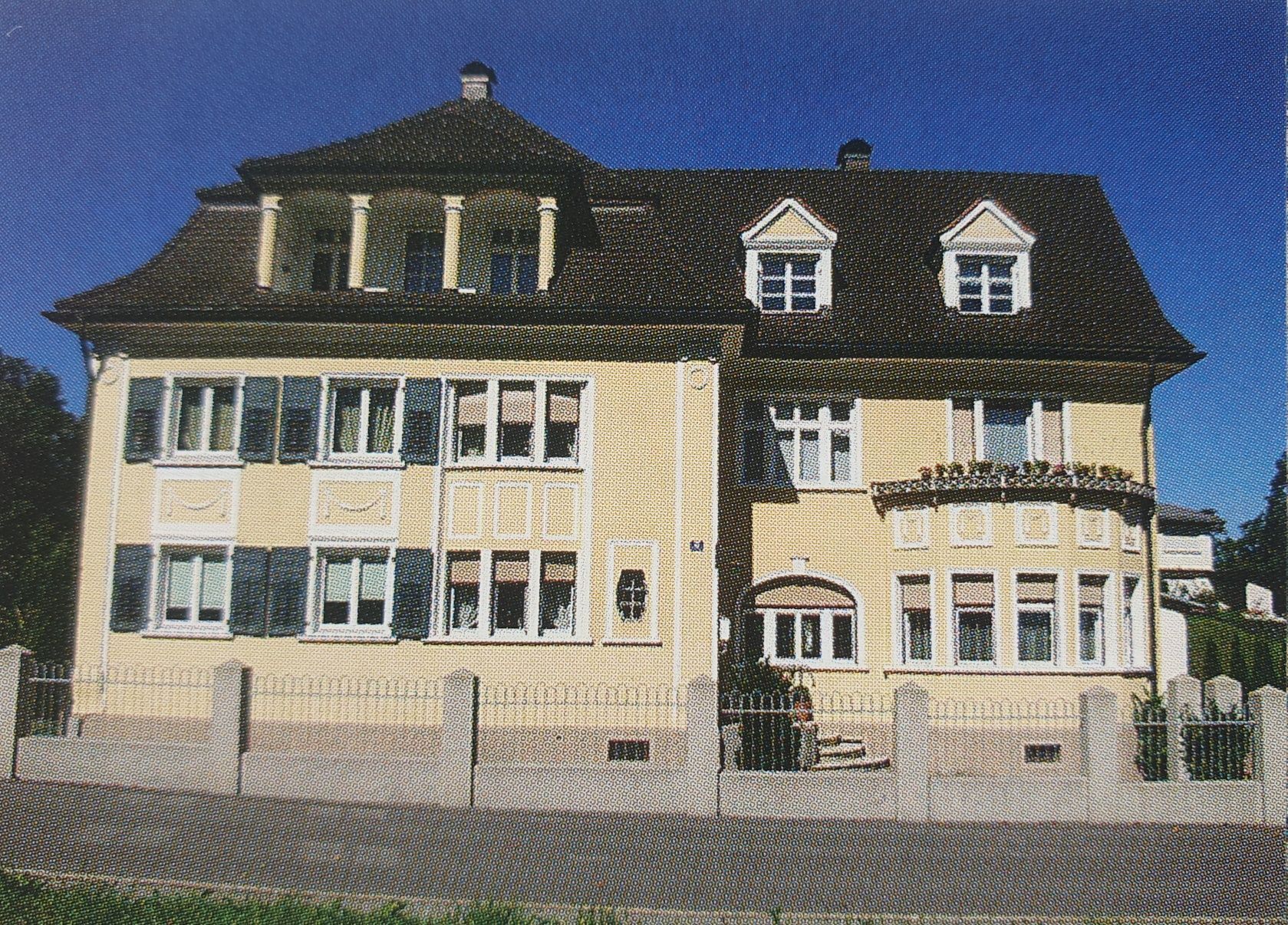 Villa Schallert 2013 – einst Wohnhaus der Unternehmerfamilie, heute ein stiller Zeitzeuge vergangener Größe.