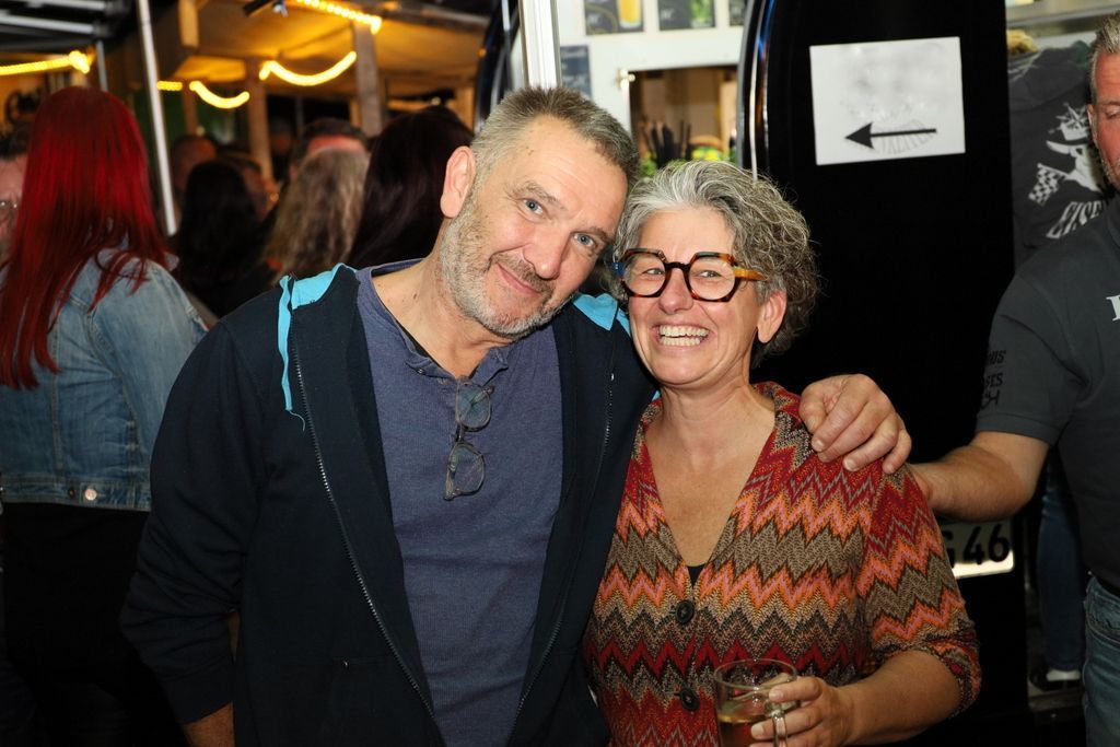 Diana Binder (außergewöhnlich Lochau) und Jürgen „Speedy“ Spielhofer (Jürgens KFZ) genossen den Abend bei den Eisenreitern