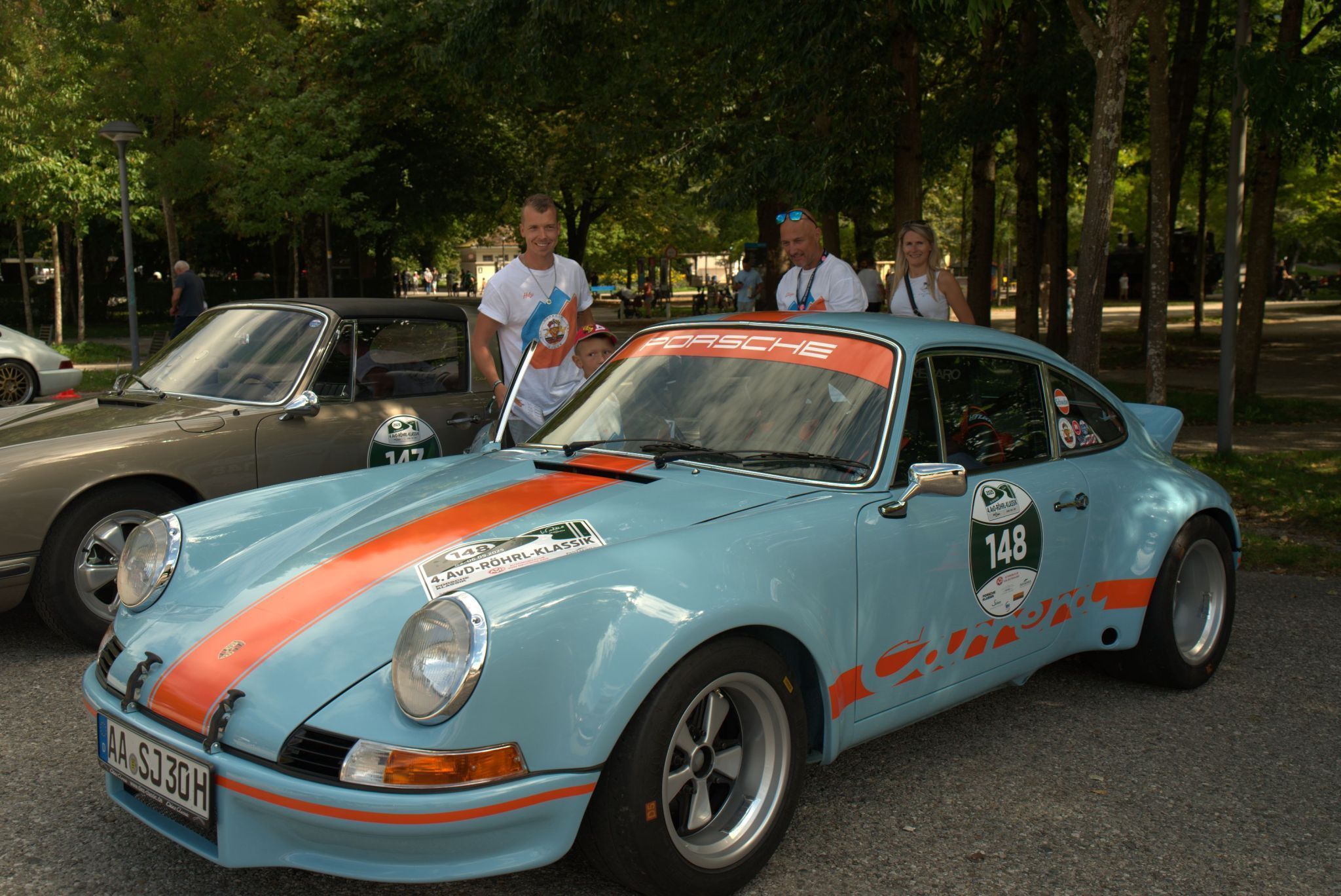 Die AvD-Röhrl-Klassik zu Gast im Ländle, von Donnerstag, den 4. September bis Samstag, 6. September 2025 starte am Festspielhaus in Bregenz die Rallye mit 170 historischen Porsches. (Bildergalerie)