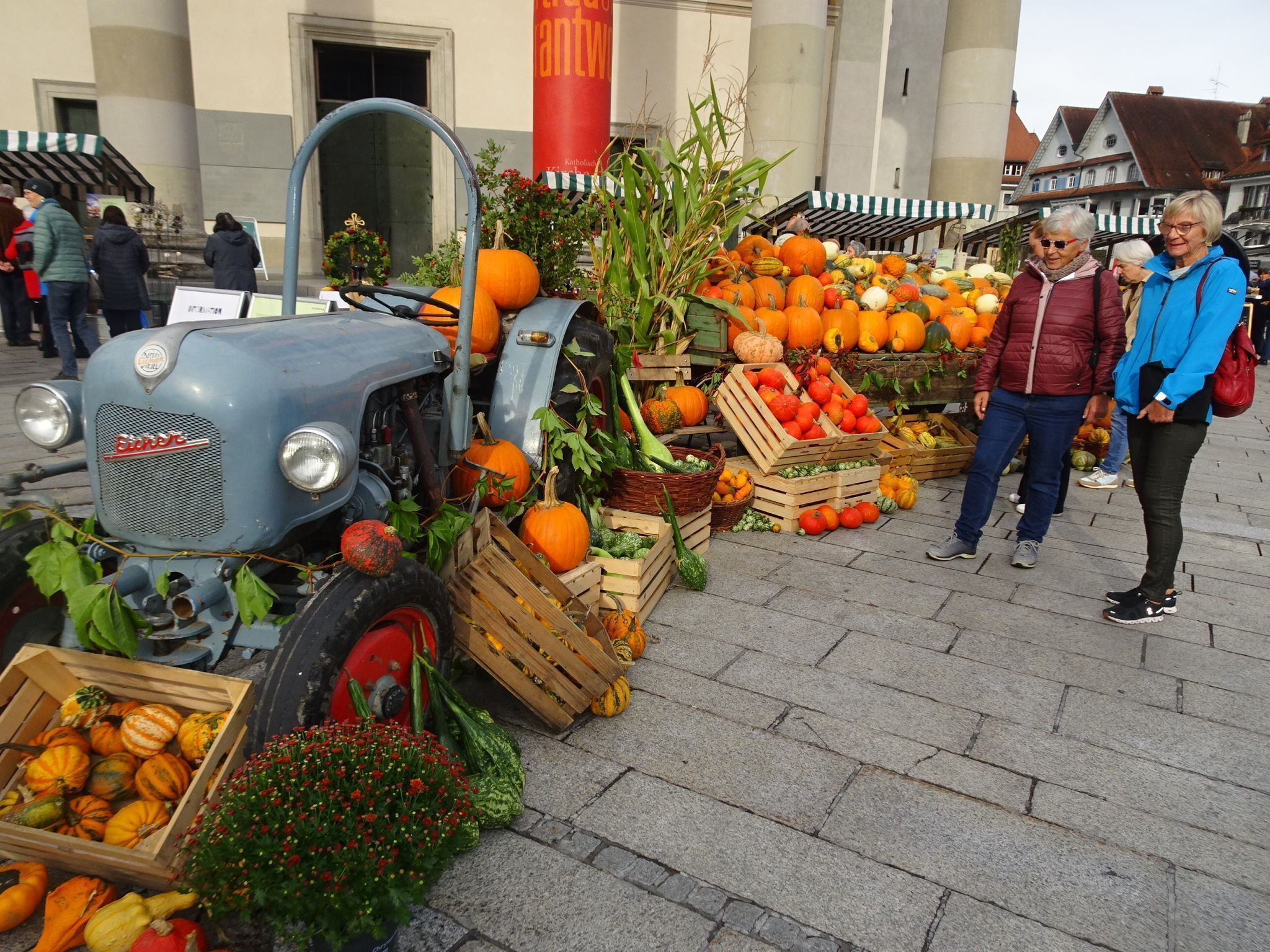 Die Dornbirner Innenstadt wurde wieder liebevoll in herbstlicher Atmosphäre dekoriert. 
