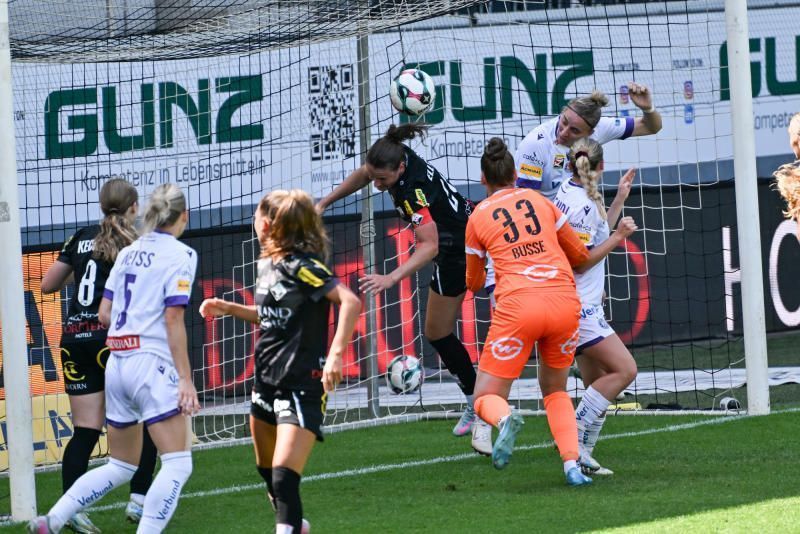 Altach Frauen holen sensationelles Remis beim Serienmeister St. Pölten