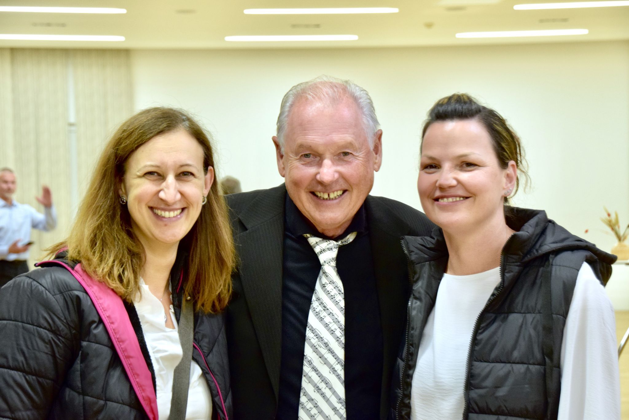 Michaela Ganahl, Franz Bachmann (im Jahr 1991 Gründungsmitglied des Gioia Chores) und Andrea Duelli.