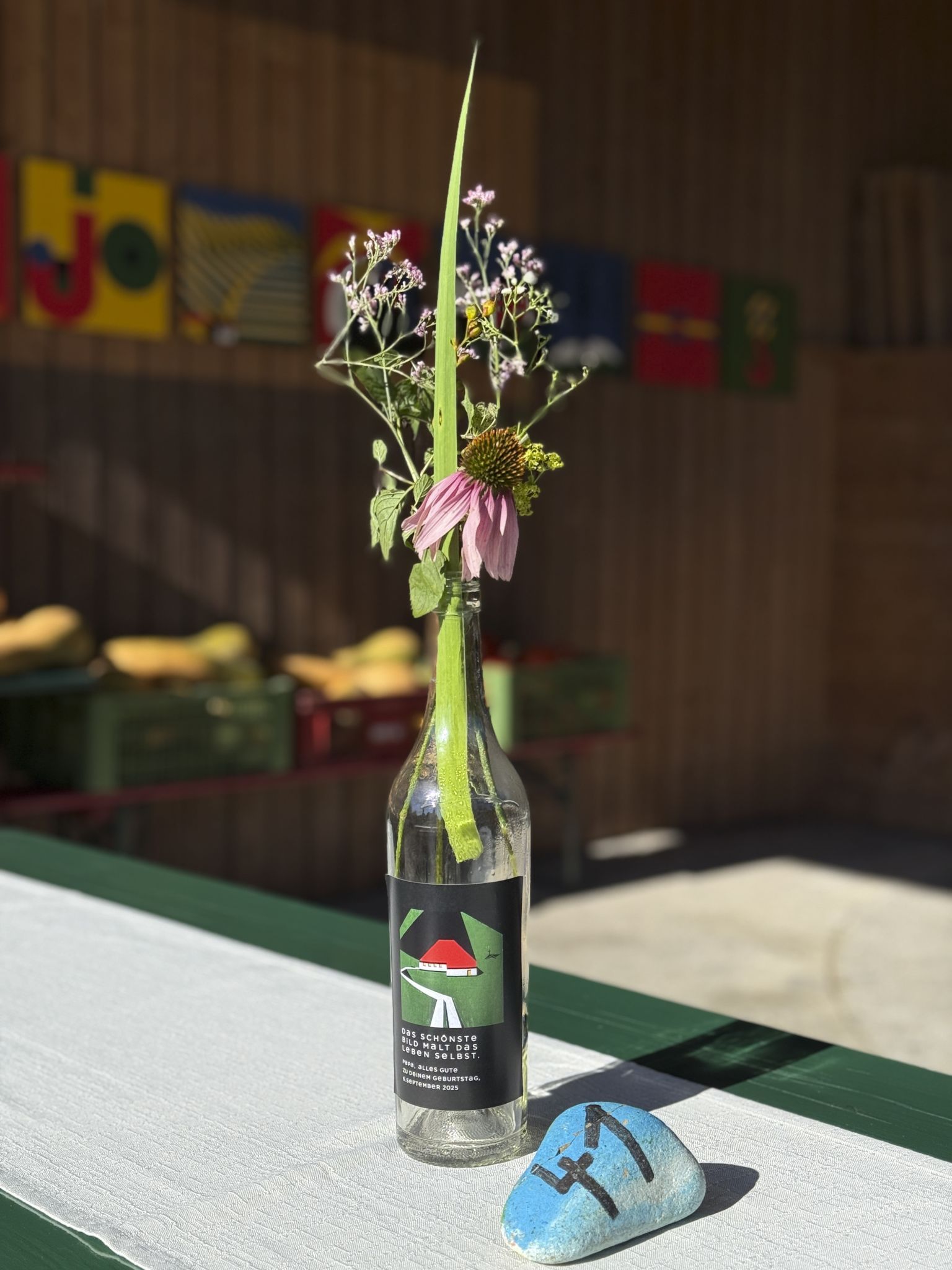 Selbst eine Flasche kann eine Botschaft enthalten