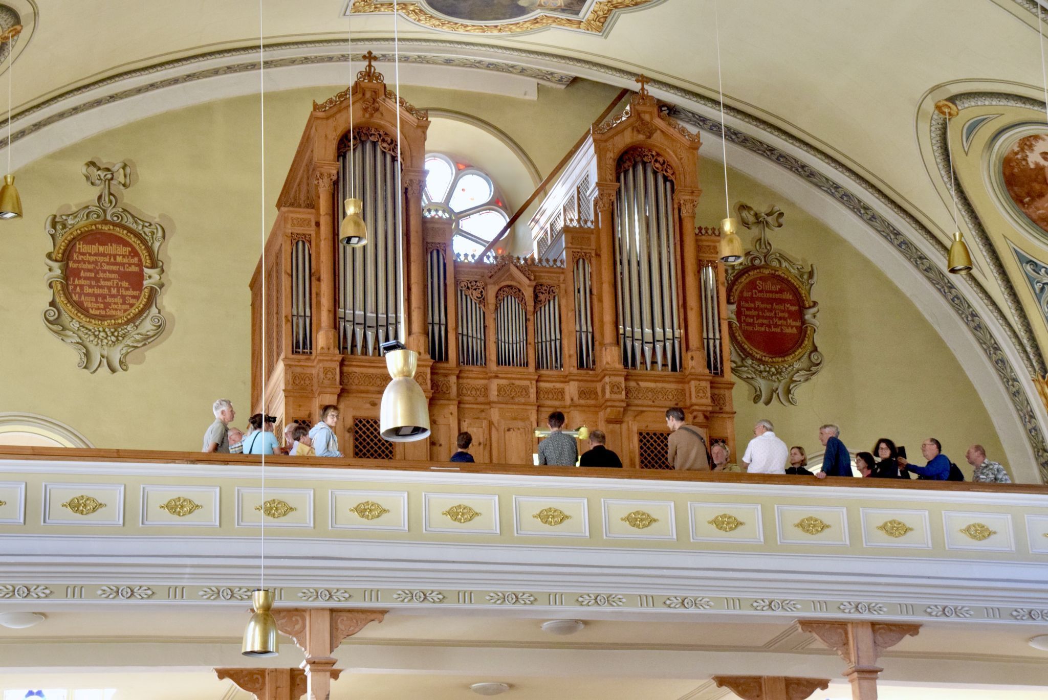 Orgelbau Pflüger renovierte die Schrunser Kirchenorgel im Jahr 1988.