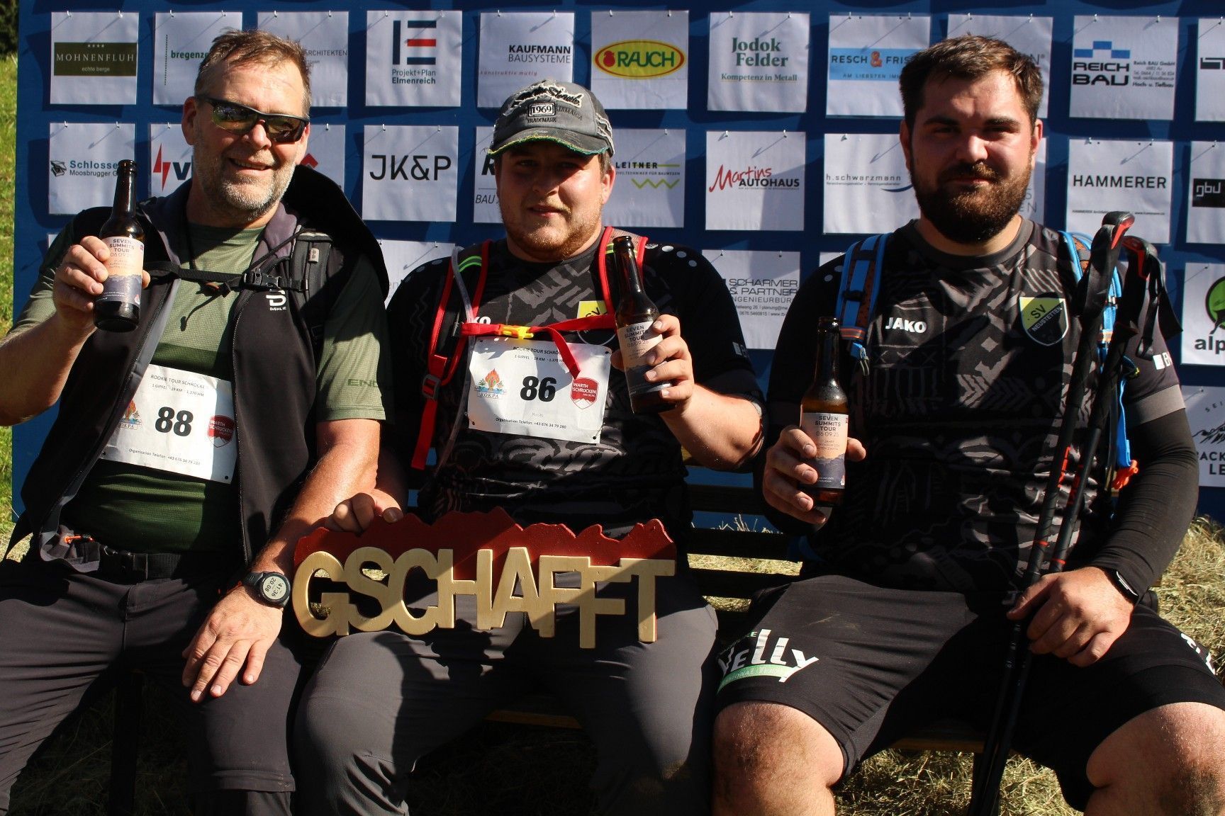 Die Brauerei Egg unterstützte Seven Summits mit einer Spezialabfüllung 