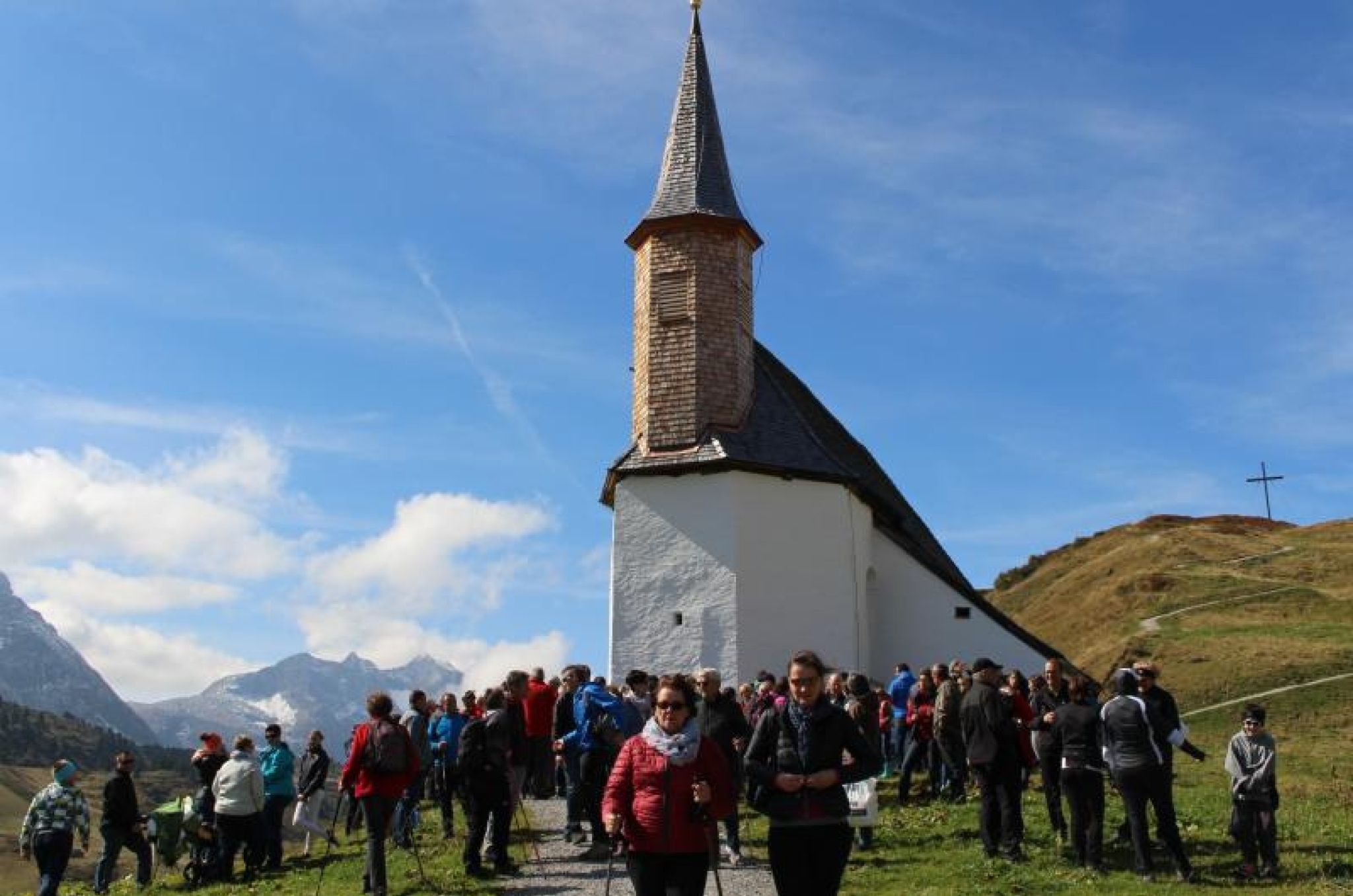 Die traditionelle „Simmelmesse“ findet heuer am Sonntag, 12 Uhr, statt. Anschließend Agape bei der Kapelle. PETER STRAUSS   