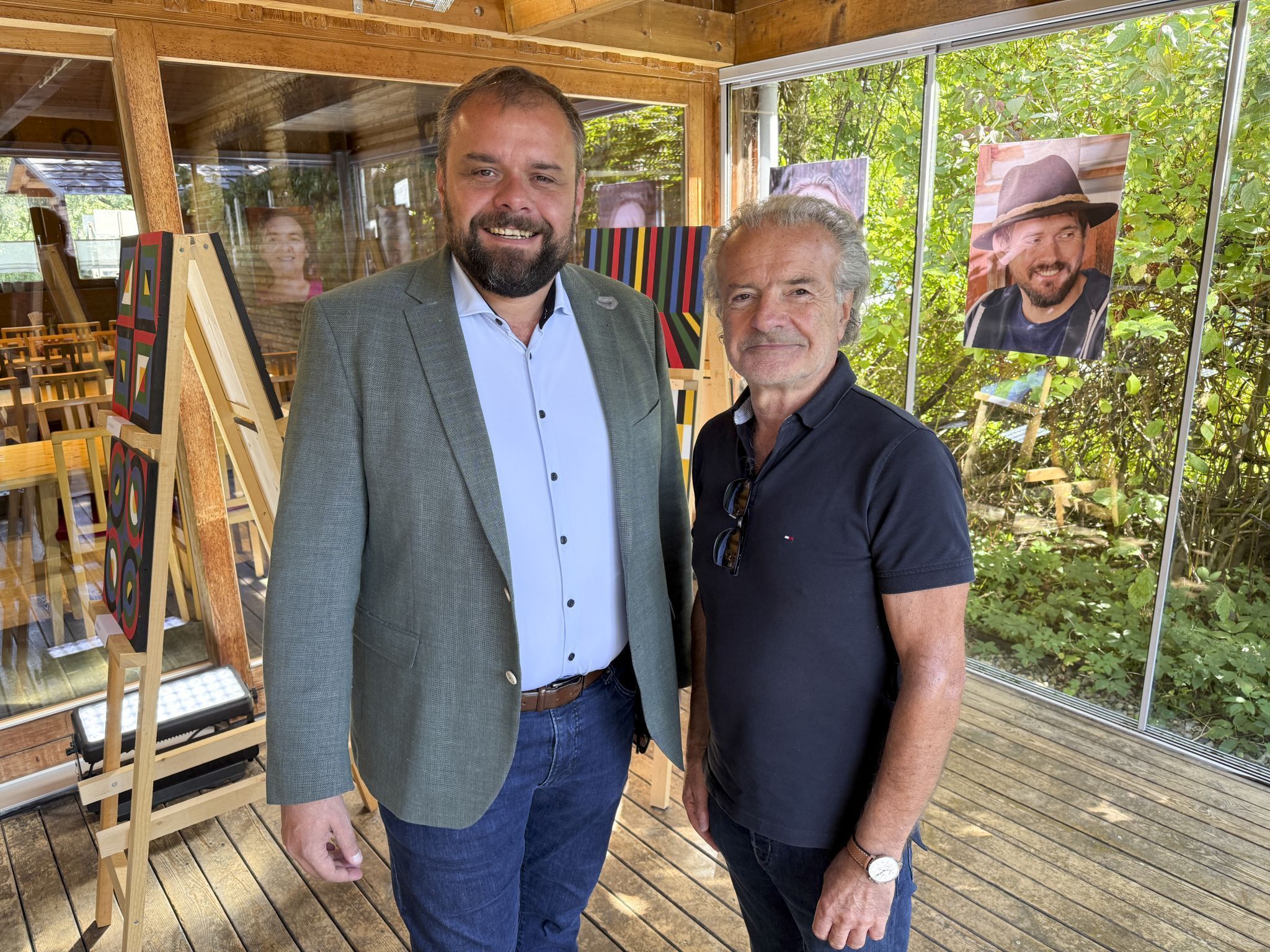 Bgm. Markus Fäßler mit Ölz Wegbegleiter Bernd Leisner