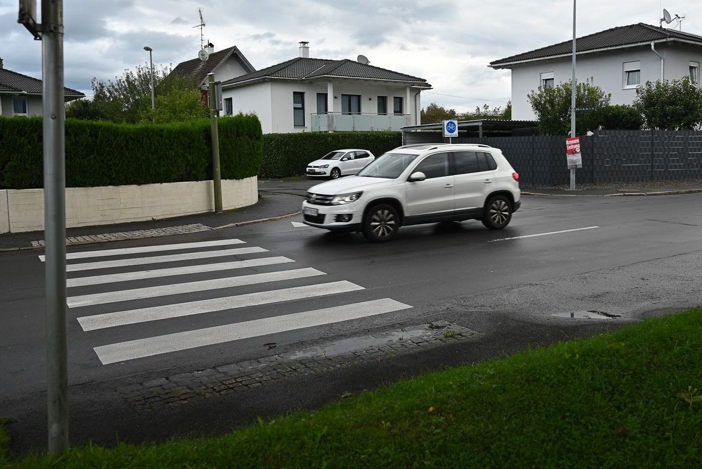 Eine Forderung der Initiative: sichere Fußgängerübergänge an der Zellgasse.