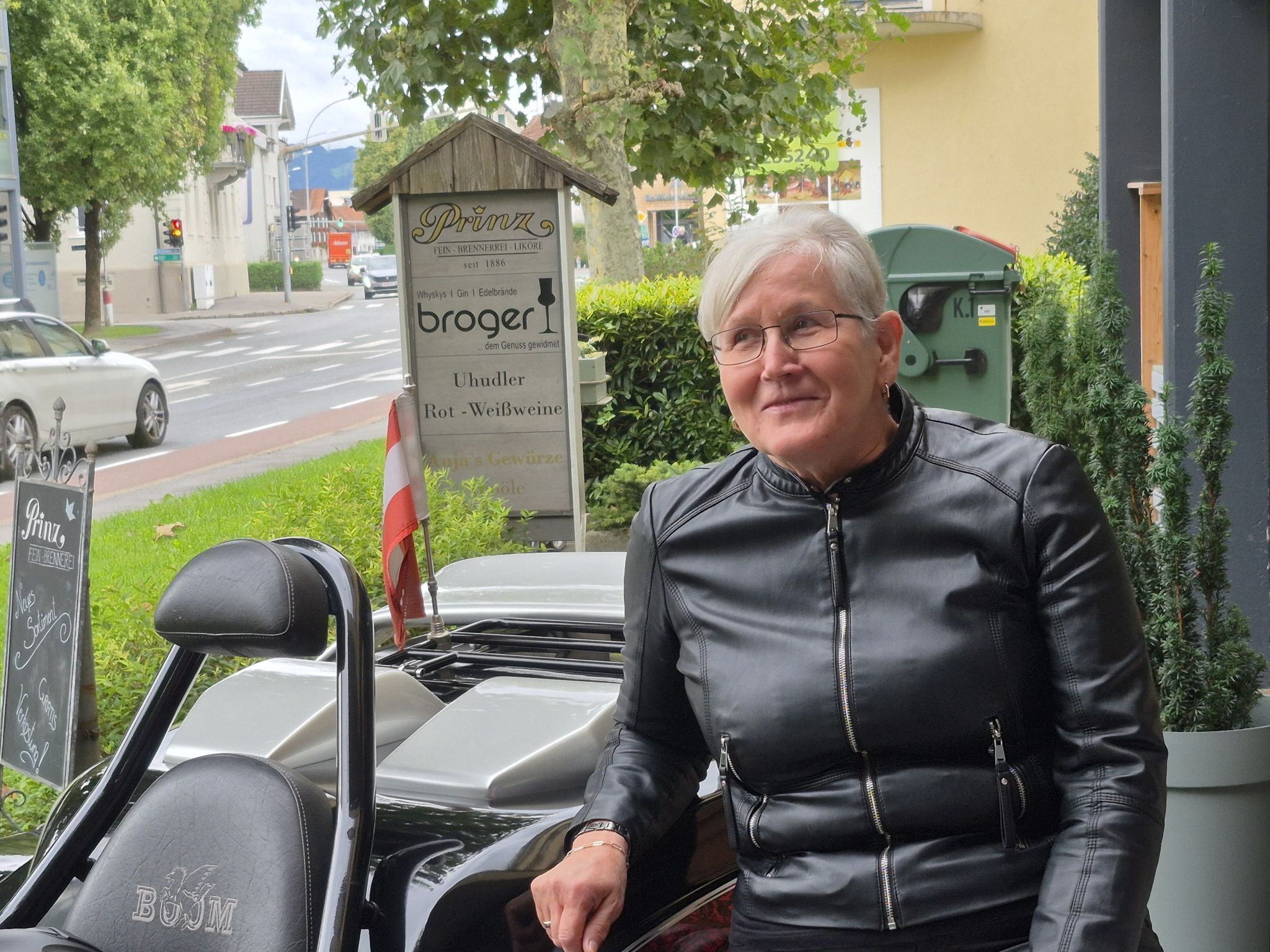 Die 67-Jährige hat eine Leidenschaft: das Trike-Fahren.