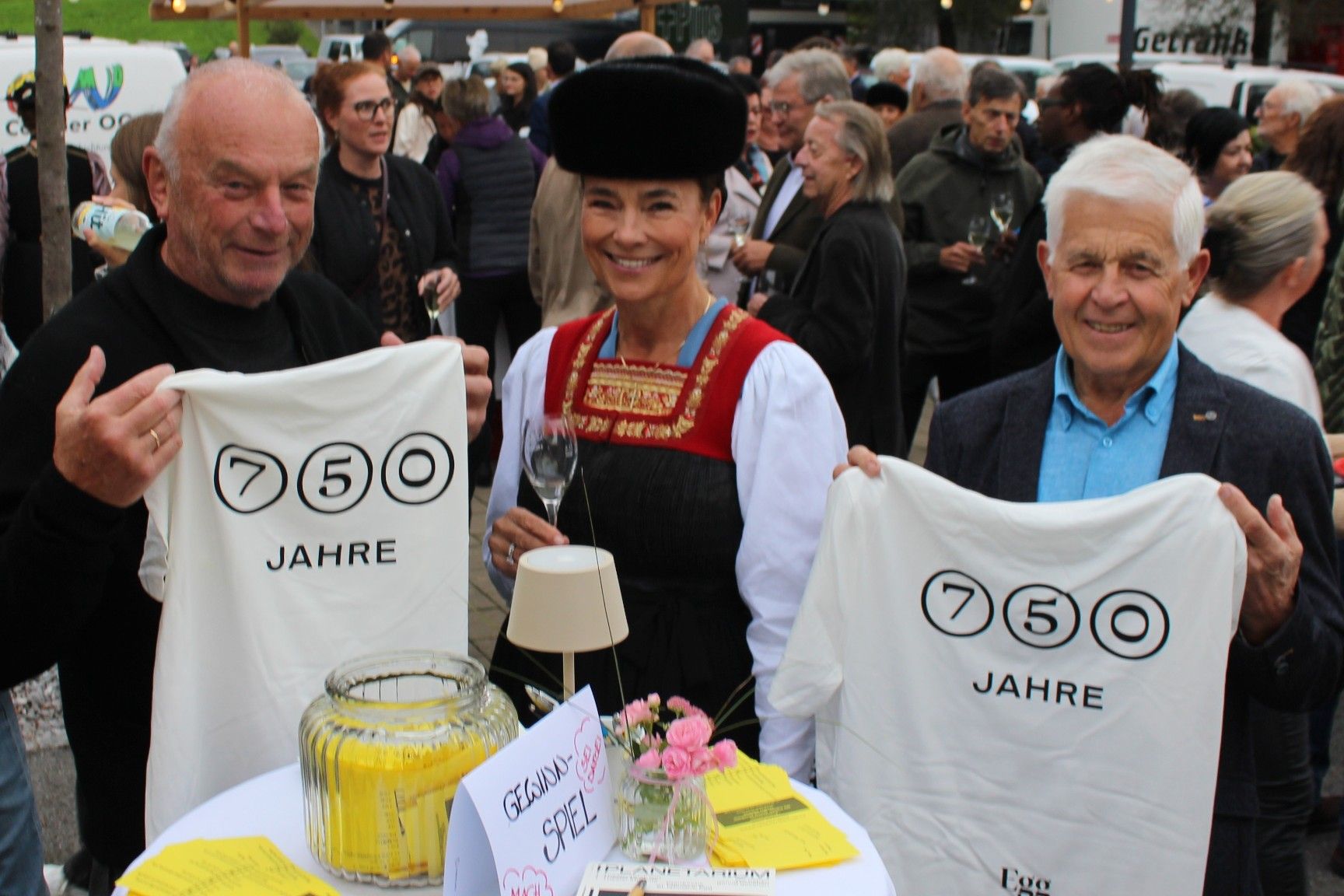 Egger Persönlichkeiten aus unterschiedlichsten Bereichen: Ulli Troy (Zündschnur), Waltraud Fetz (Holzbau Fetz), Josef Meusburger (Special-Olympics-Sieger).