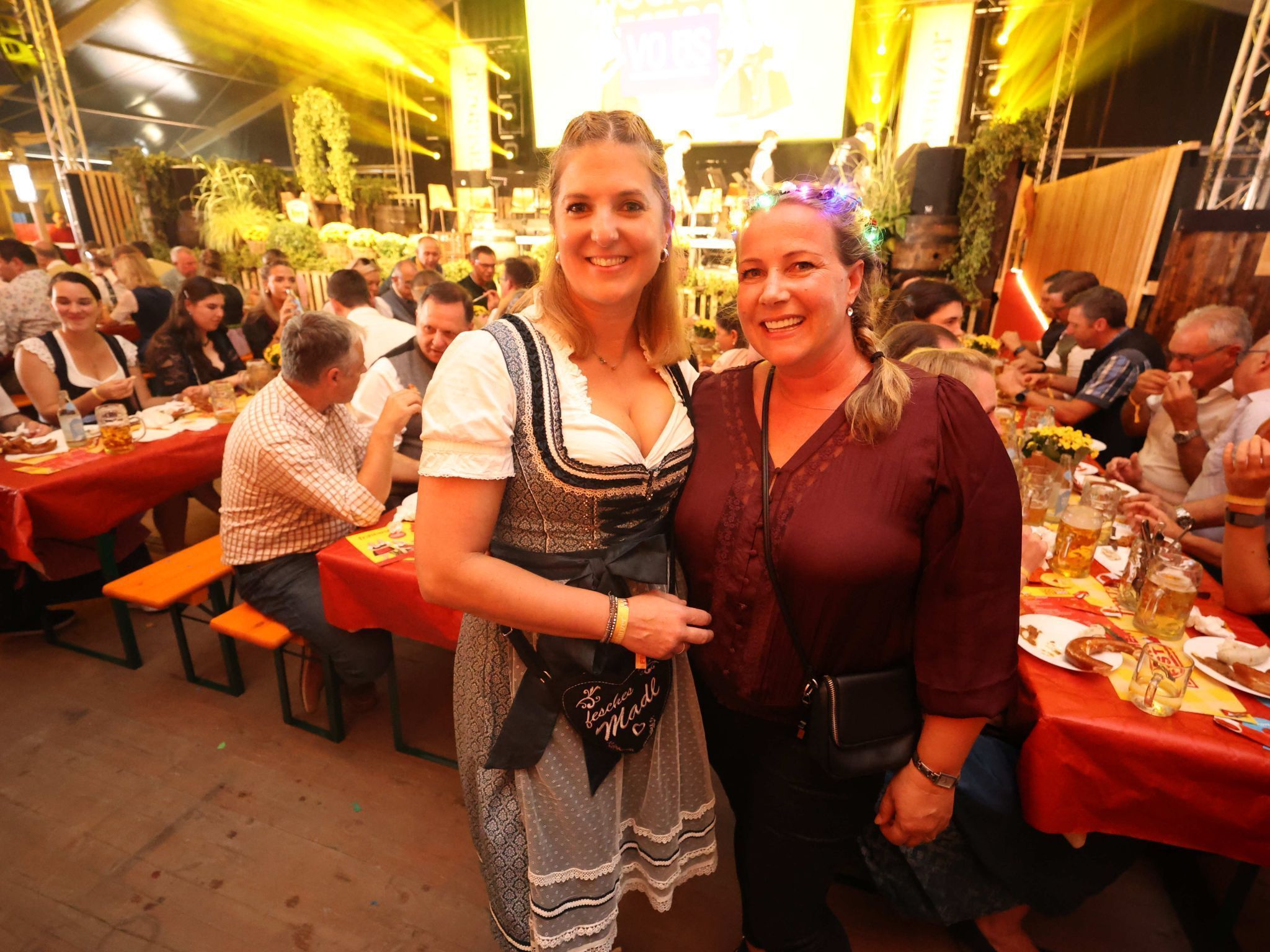 Heidi Halbeisen und Kathi Stele.