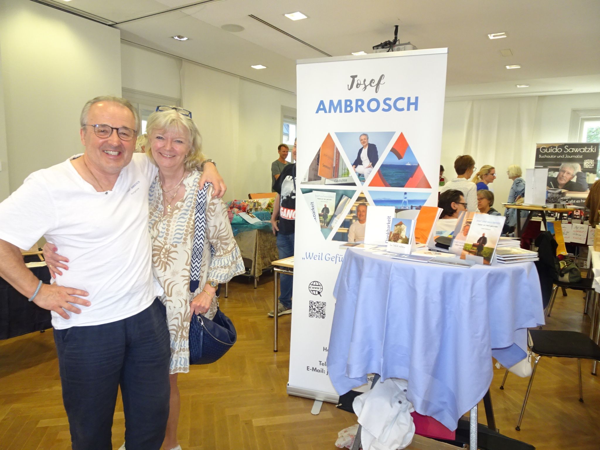 Schriftsteller Josef Ambrosch schreibt gerne über seine Gefühle.