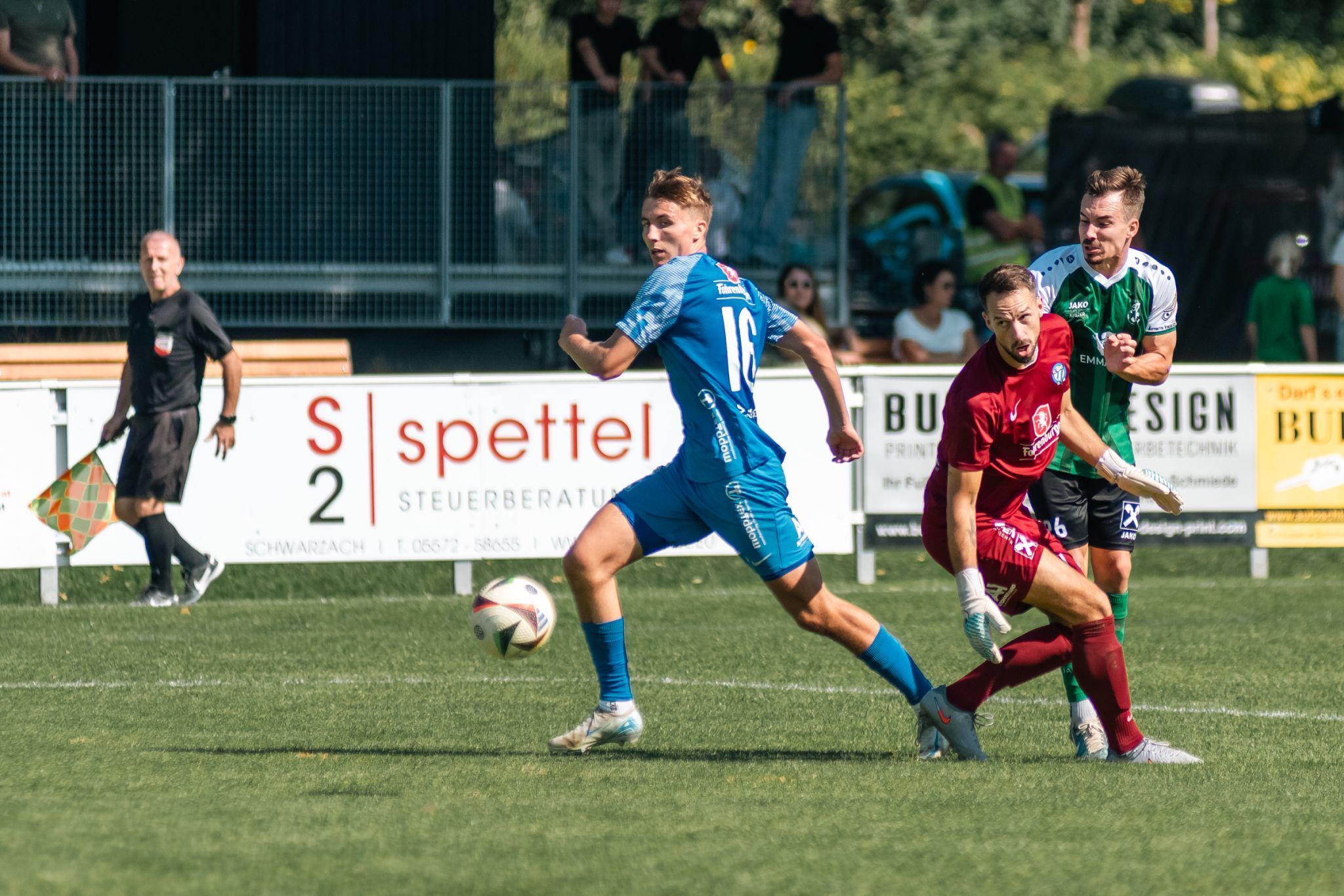Spannendes Duell zwischen der besten Offensive und der besten Defensive der Liga.