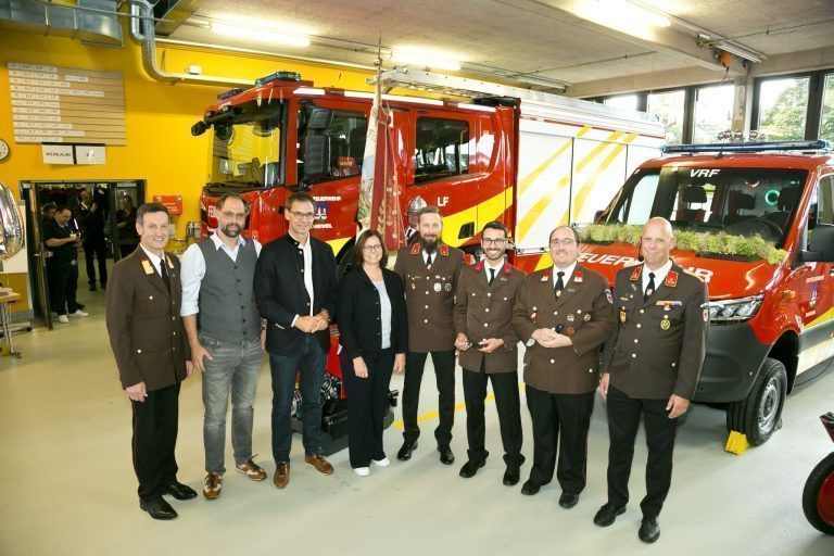 Rankweil am 4.10.2025 Fahrzeugweihe und 30 Jahre Feuerwehr-Ju