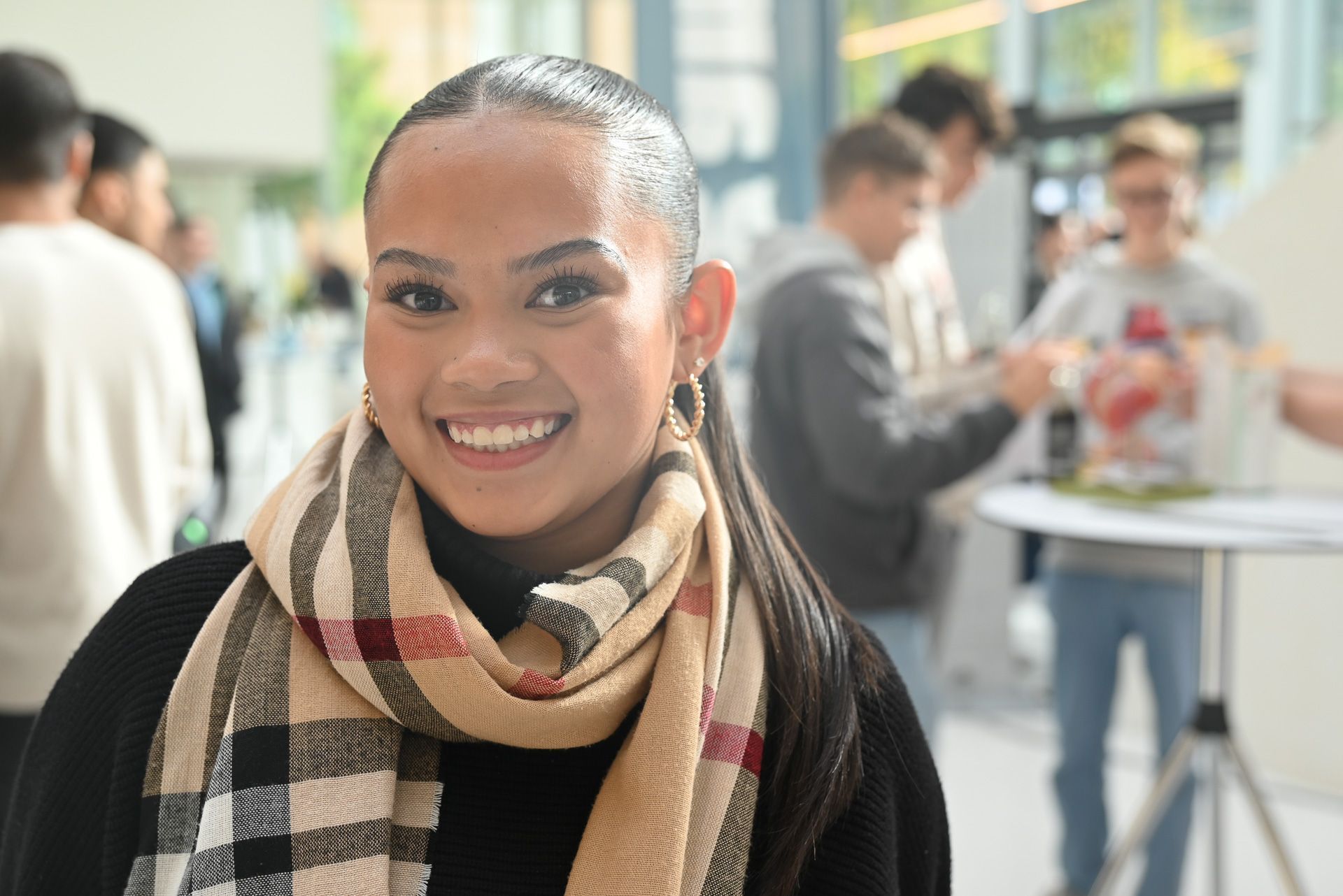 „Ein guter Beruf ist mir wichtig, deshalb kann ich mir vorstellen, einmal auf der Bank zu arbeiten. Mir gefiel der Vortrag von Perrine Getzner, da auch ich manchmal das Gefühl habe, zu dumm für die Schule zu sein.“ Ashel Podner (16), HAS Bregenz